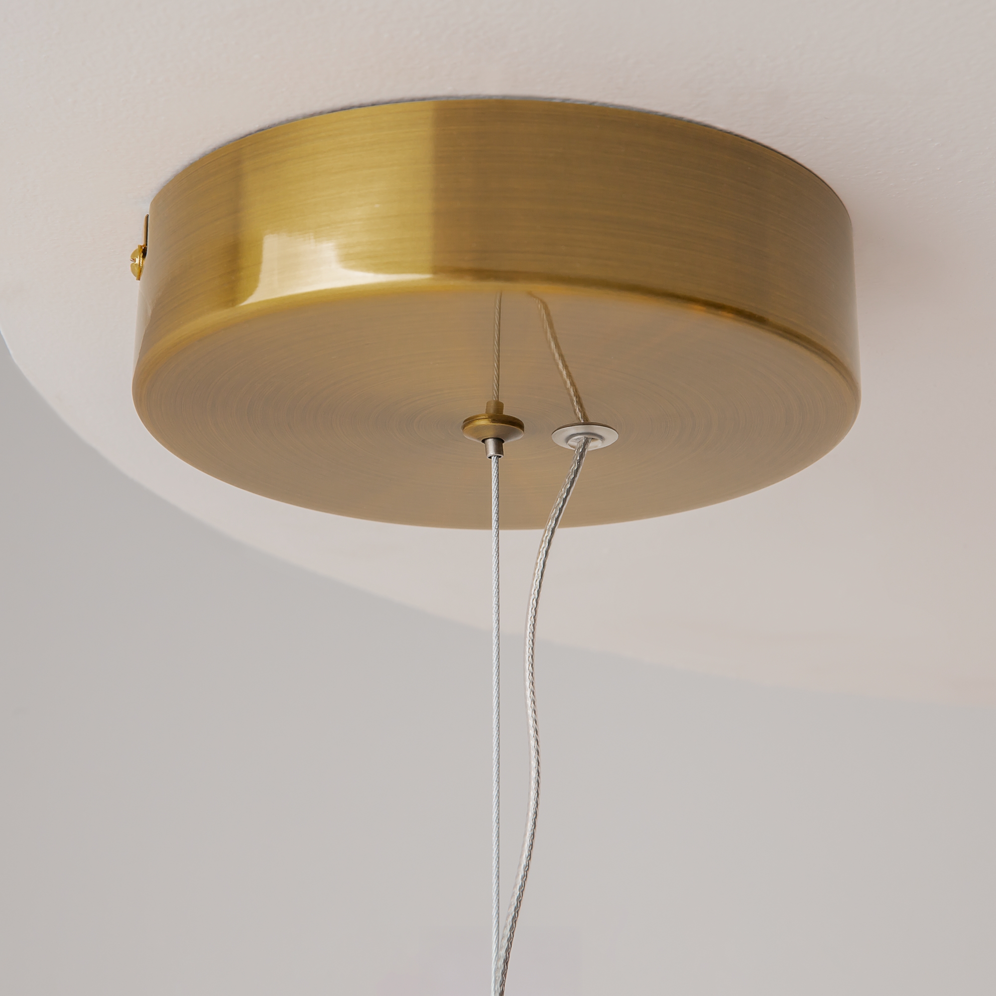 Дополнительная картинка Подвесной светильник Maytoni MOD299PL-L48BS3K