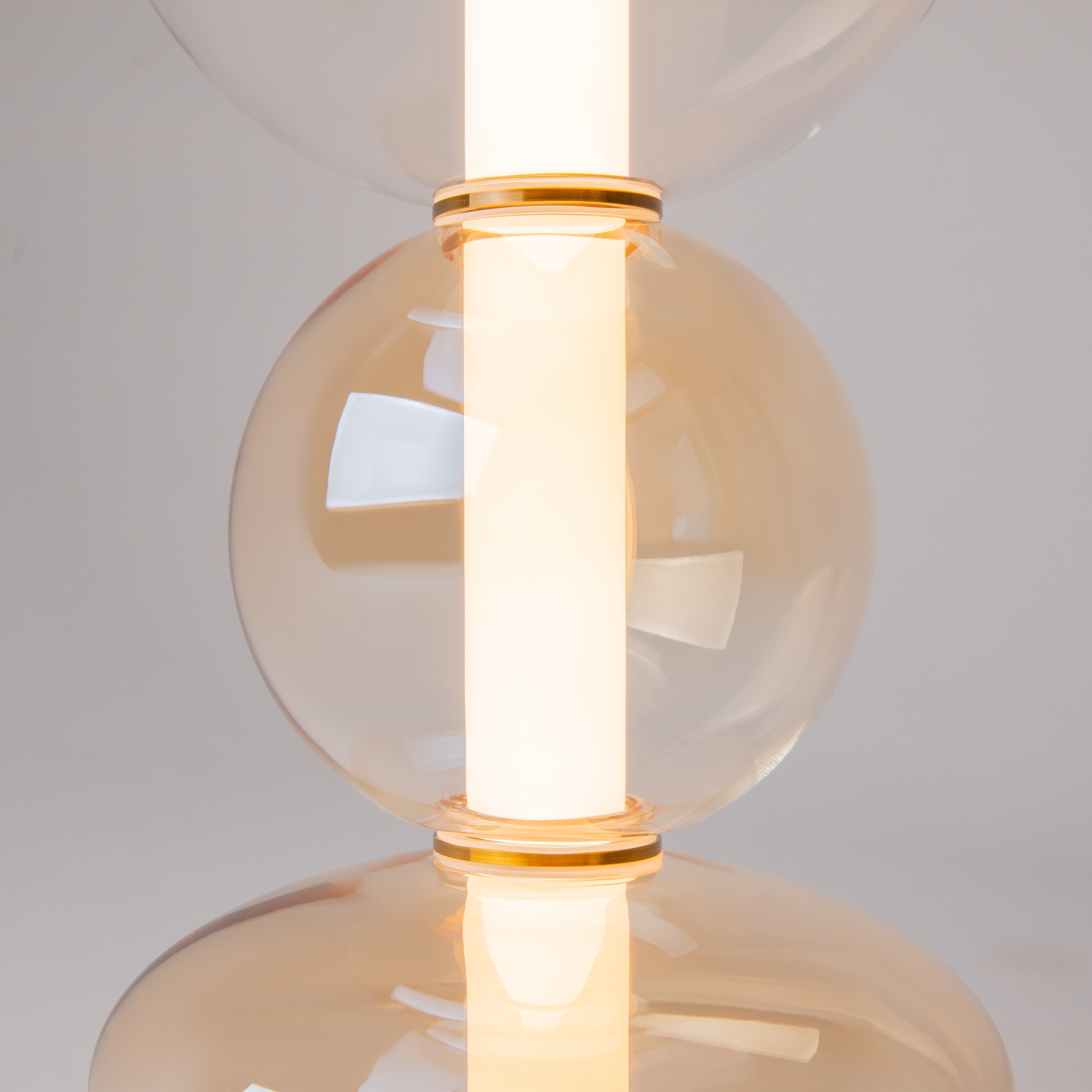 Дополнительная картинка Подвесной светильник Maytoni MOD307PL-L24BS3K