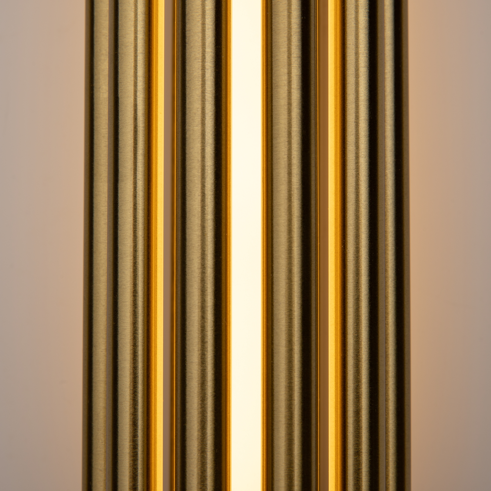 Дополнительная картинка Настенный светильник (бра) Maytoni MOD410WL-L12BS3K