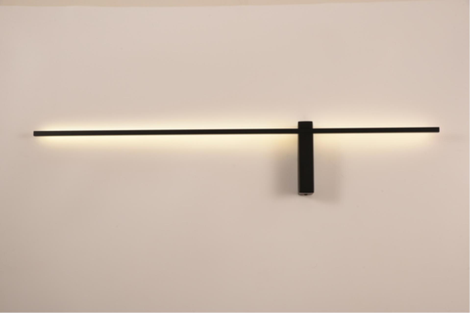 Картинка Настенный светильник Arte Lamp PHOENIX A2025AP-1BK