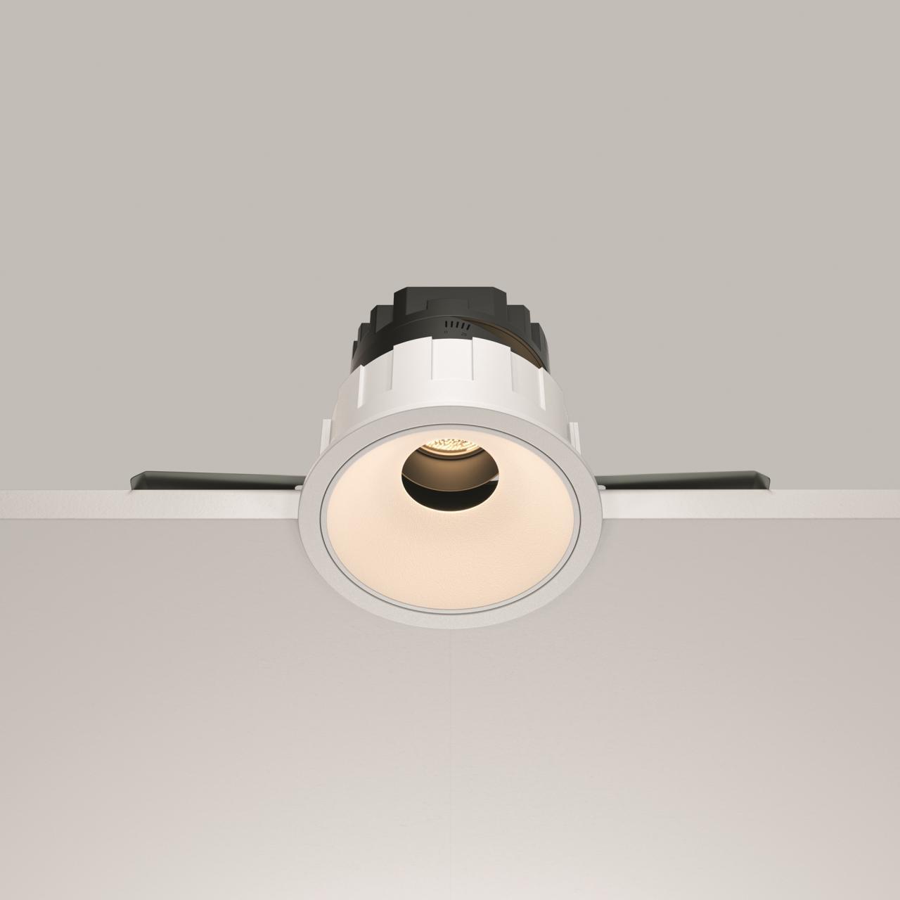Дополнительная картинка Встраиваемый светильник Technical DL057-10W3K-W