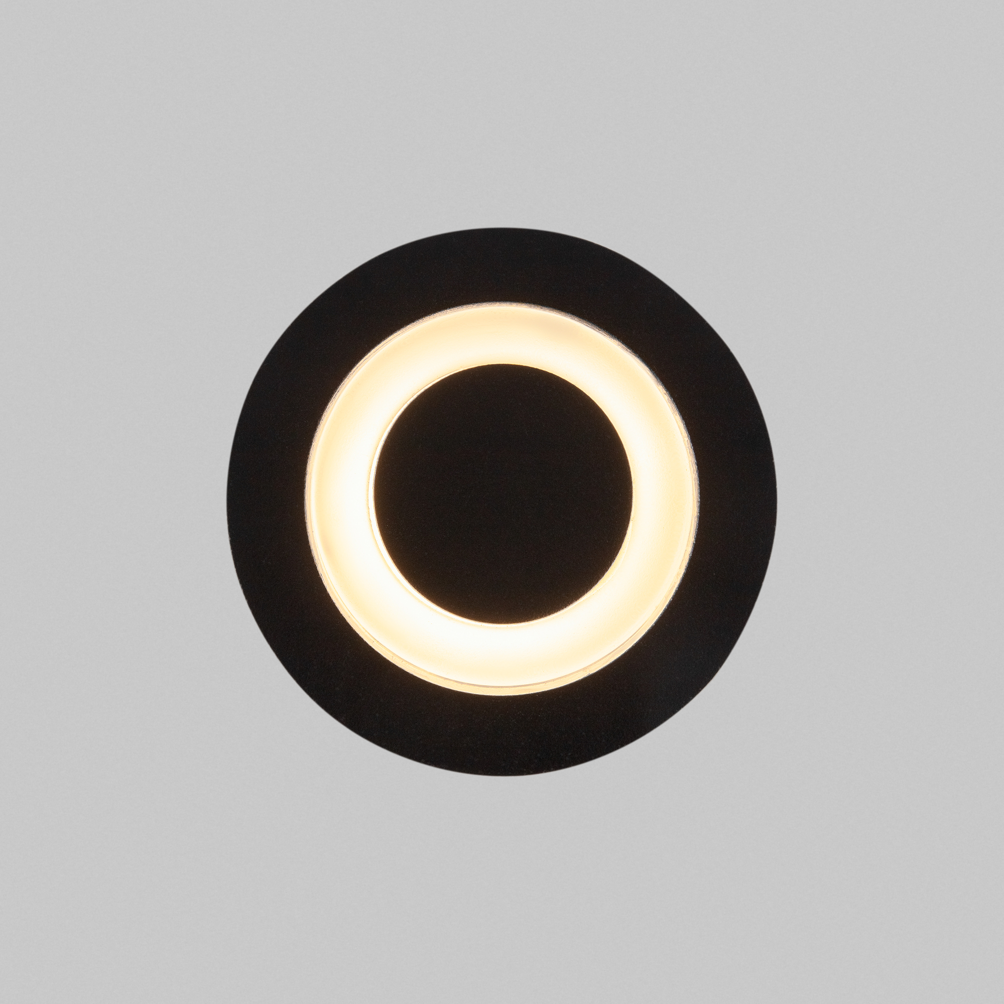 Дополнительная картинка Встраиваемый светильник Maytoni O037-L3B3K