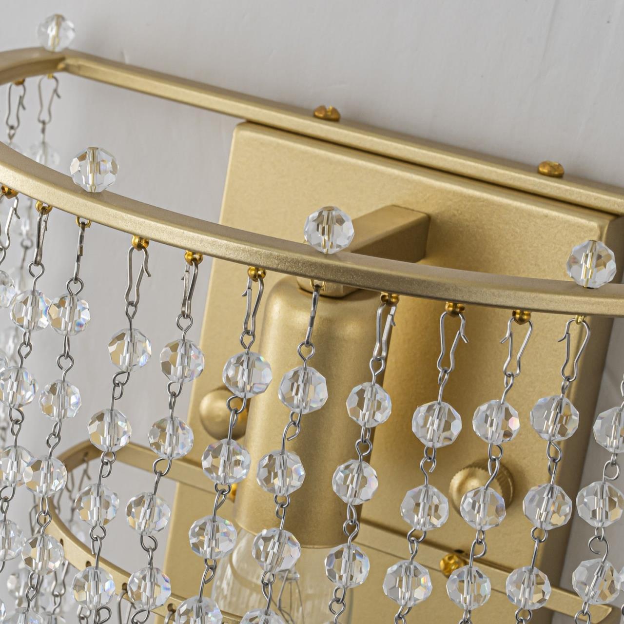 Картинка Бра Favourite 4762-1W Fringe