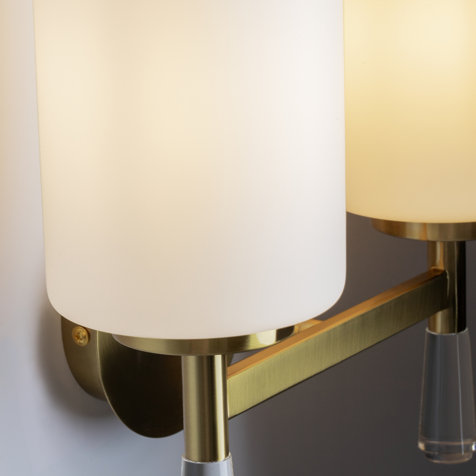 Дополнительная картинка Настенный светильник (бра) Freya FR2031WL-02BS