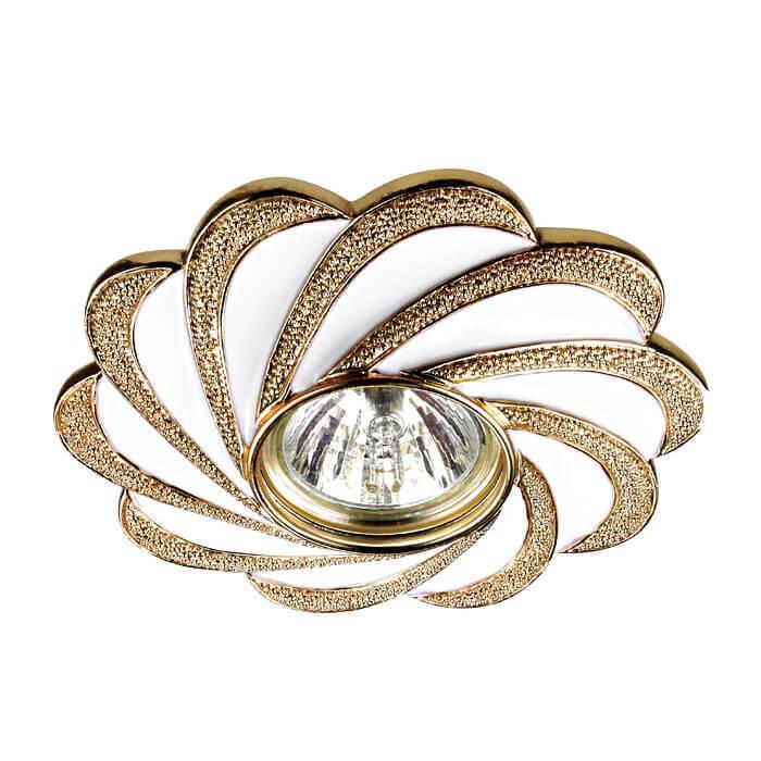 Картинка Встраиваемый светильник Novotech Pattern 370219