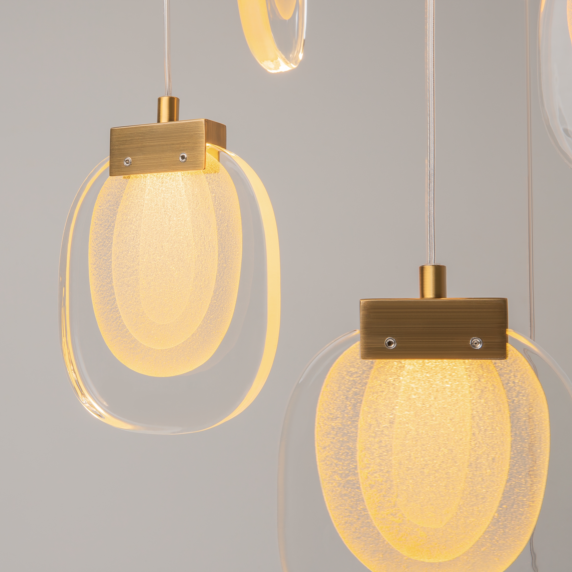 Дополнительная картинка Люстра Maytoni MOD367PL-L18BBSK