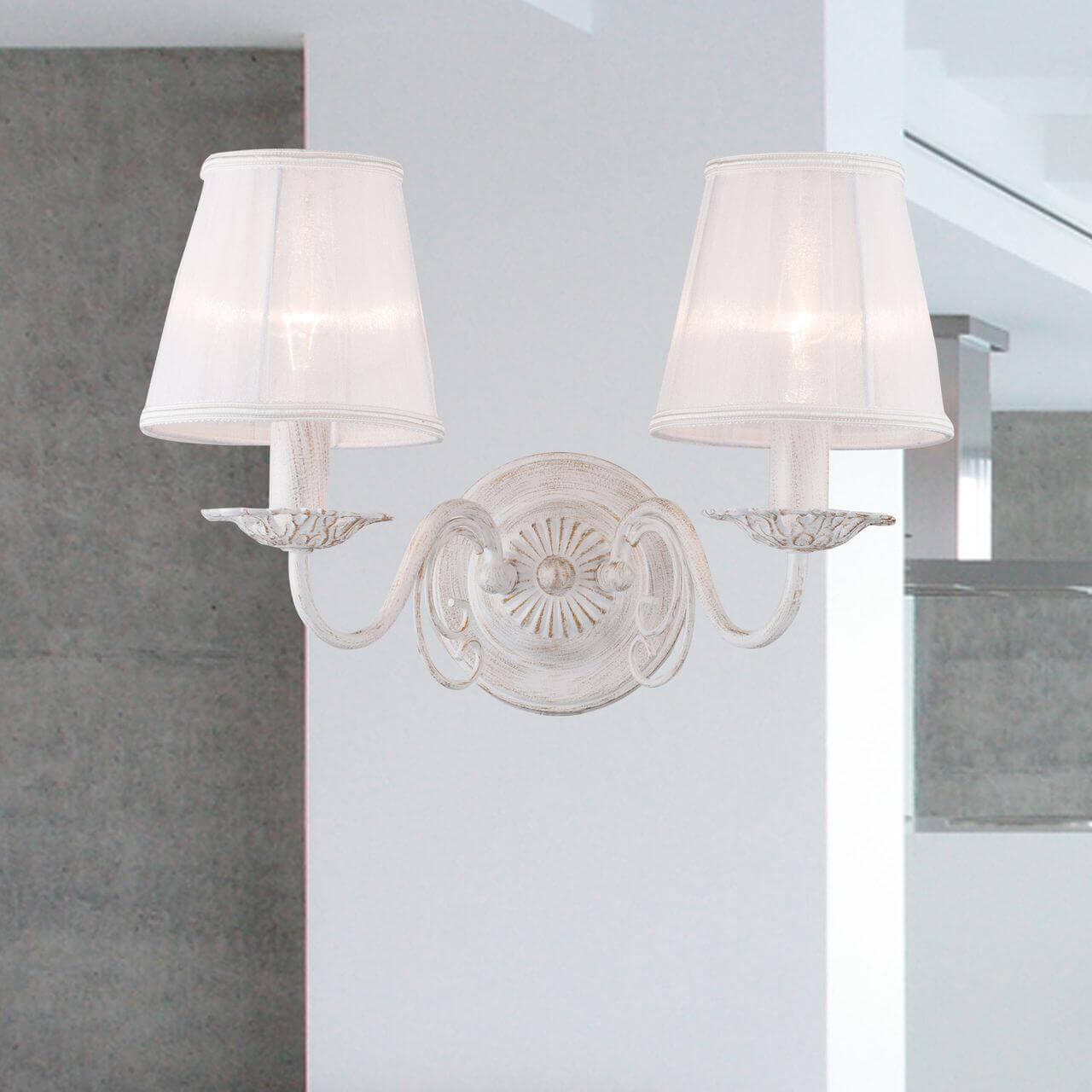 Дополнительная картинка Бра Favourite Malta 1730-2W