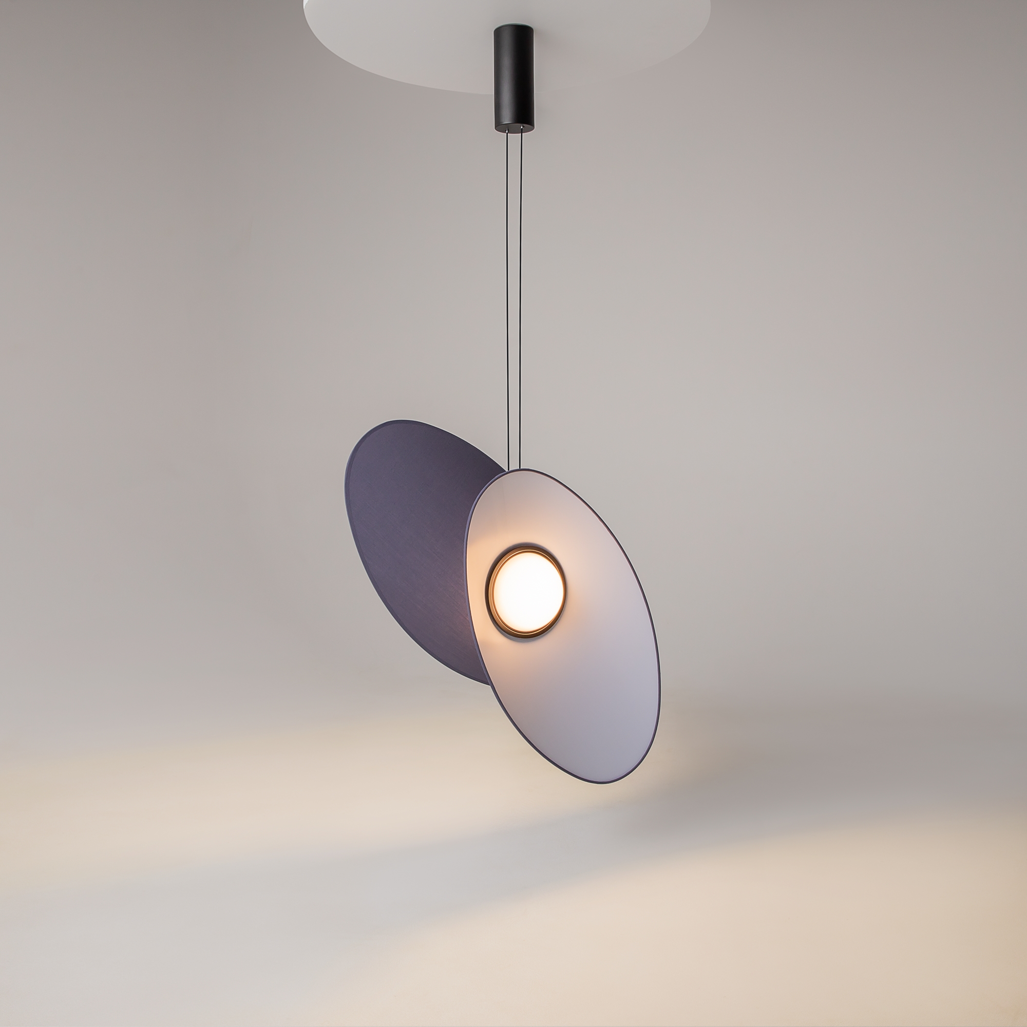 Дополнительная картинка Подвесной светильник Maytoni MOD396PL-L10BL3K