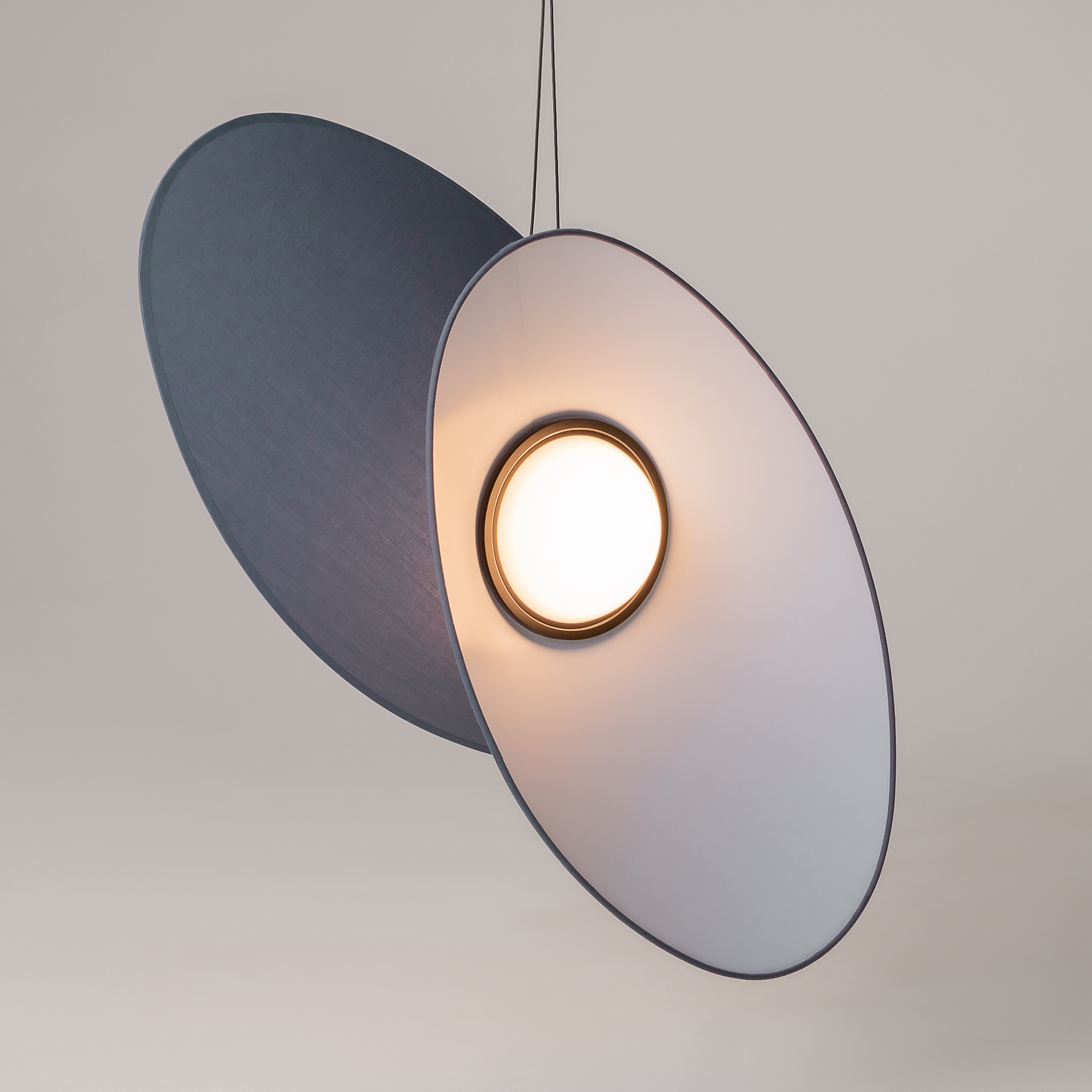 Дополнительная картинка Подвесной светильник Maytoni MOD396PL-L10BL3K