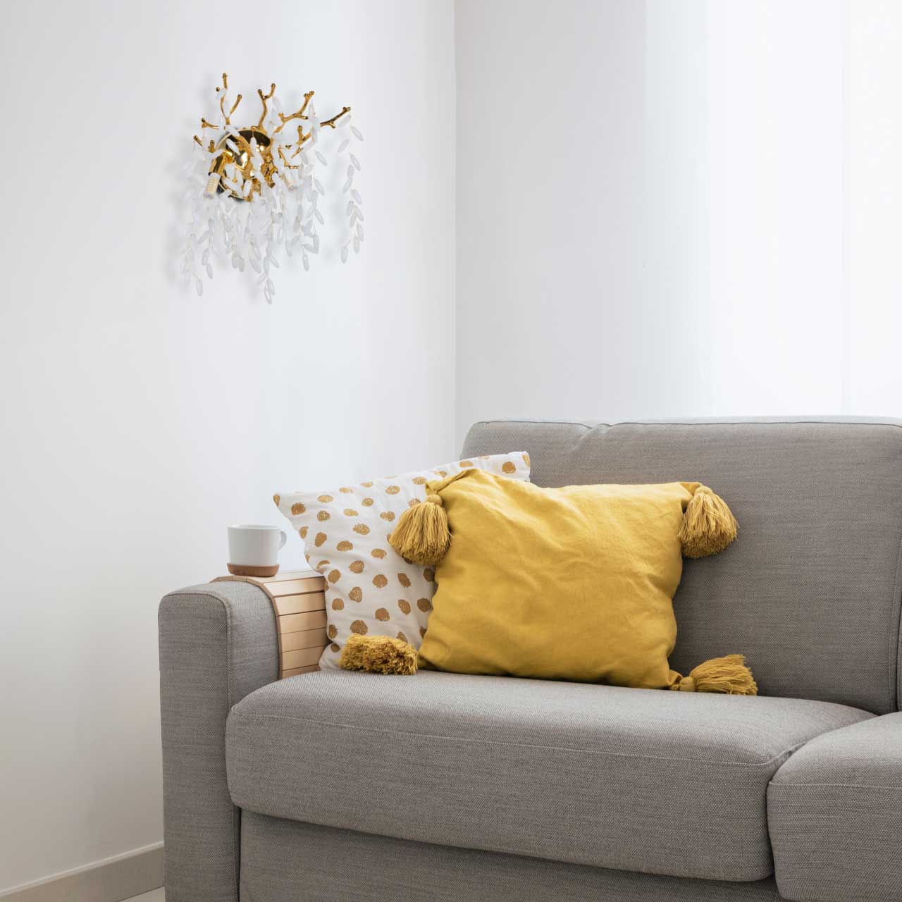 Картинка 467023102 MW-light Лайма Настенный светильник