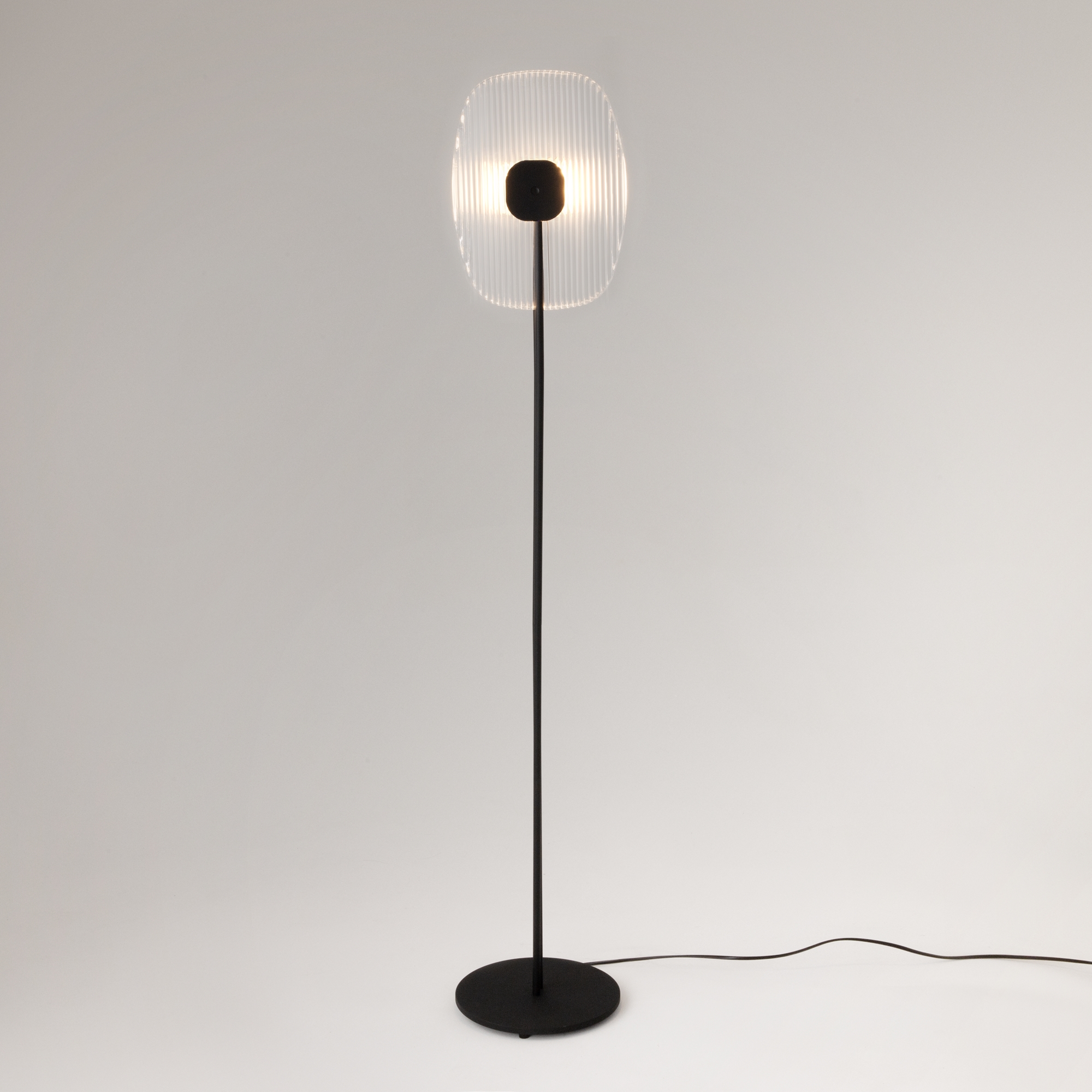 Дополнительная картинка Напольный светильник (торшер) Maytoni MOD152FL-L1BK