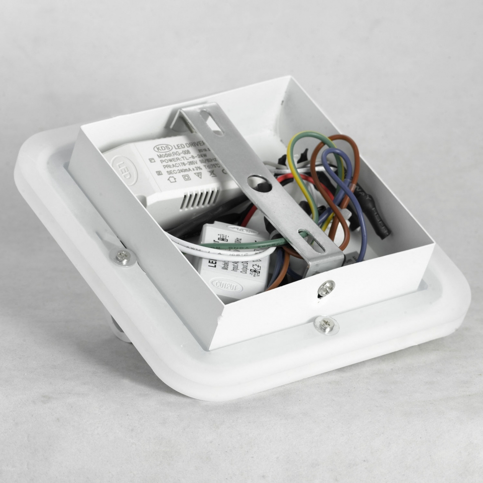 Дополнительная картинка Светодиодный спот Lussole Lgo Cozy LSP-8237