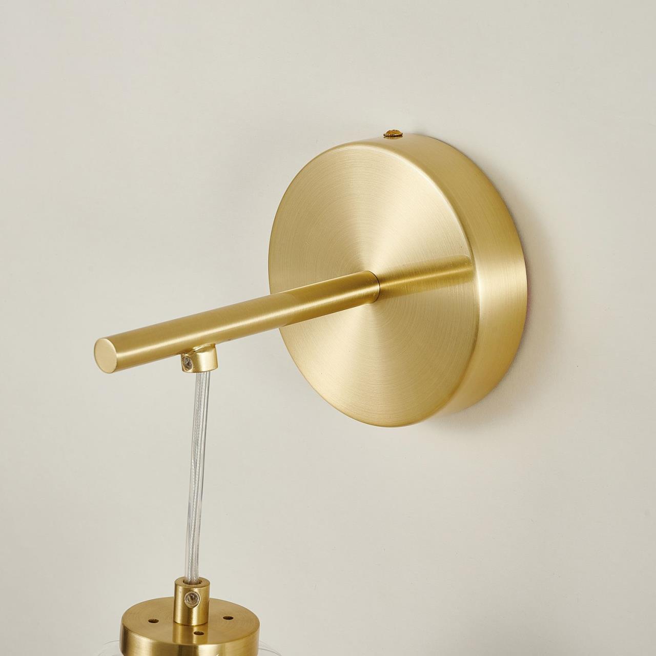 Дополнительная картинка Настенный светильник Bella 4057-1W