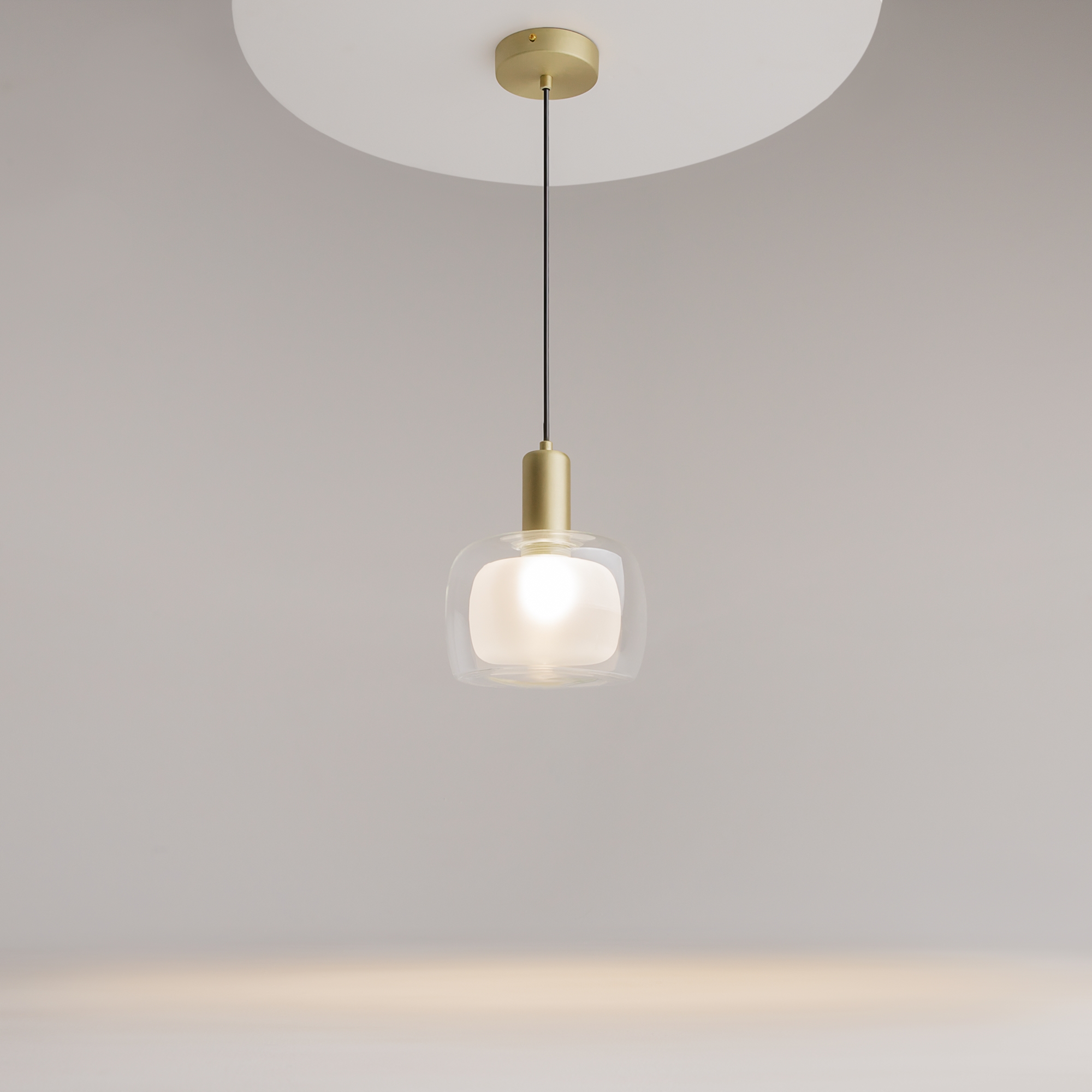 Дополнительная картинка Подвесной светильник Maytoni MOD411PL-01G