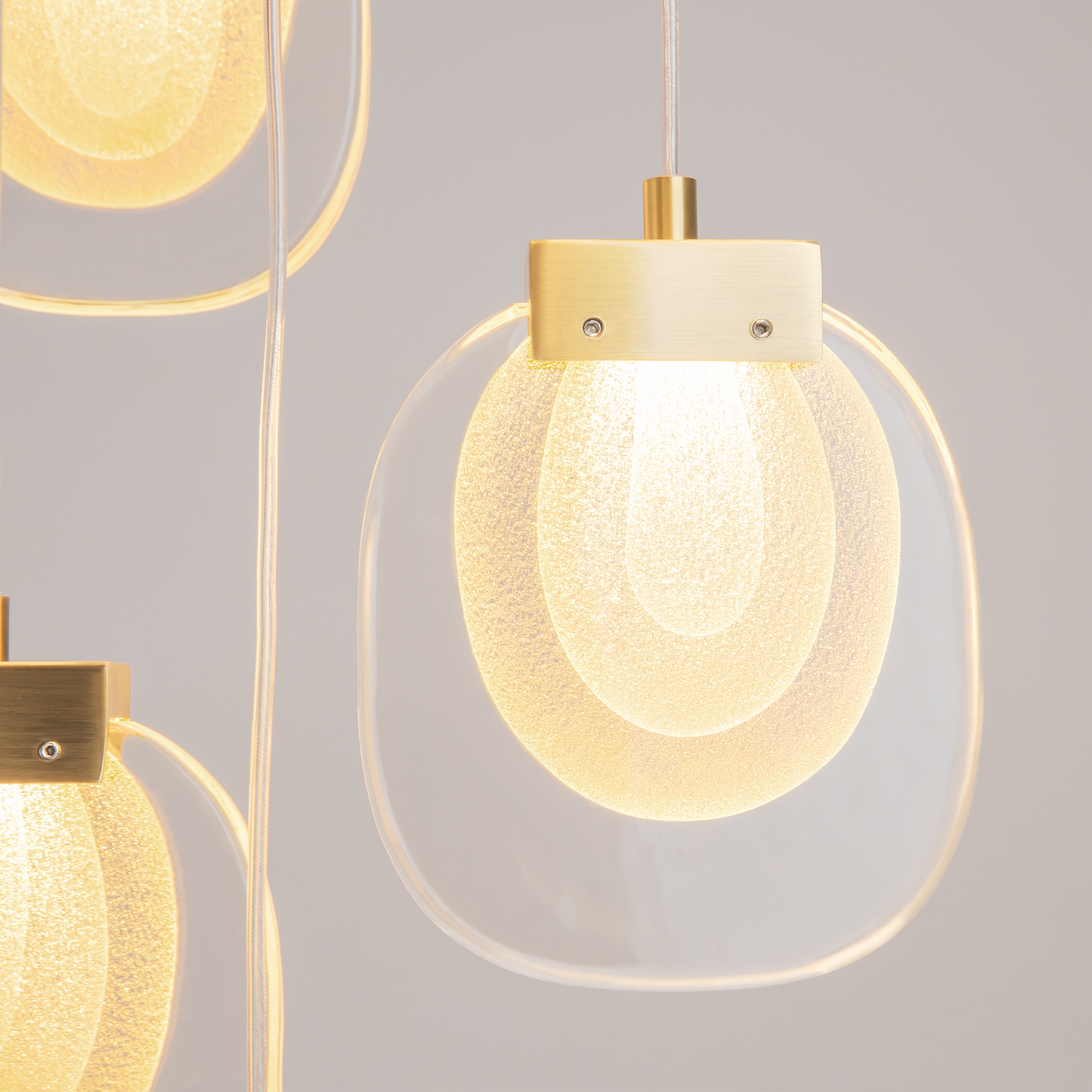 Дополнительная картинка Люстра Maytoni MOD367PL-L30BBSK