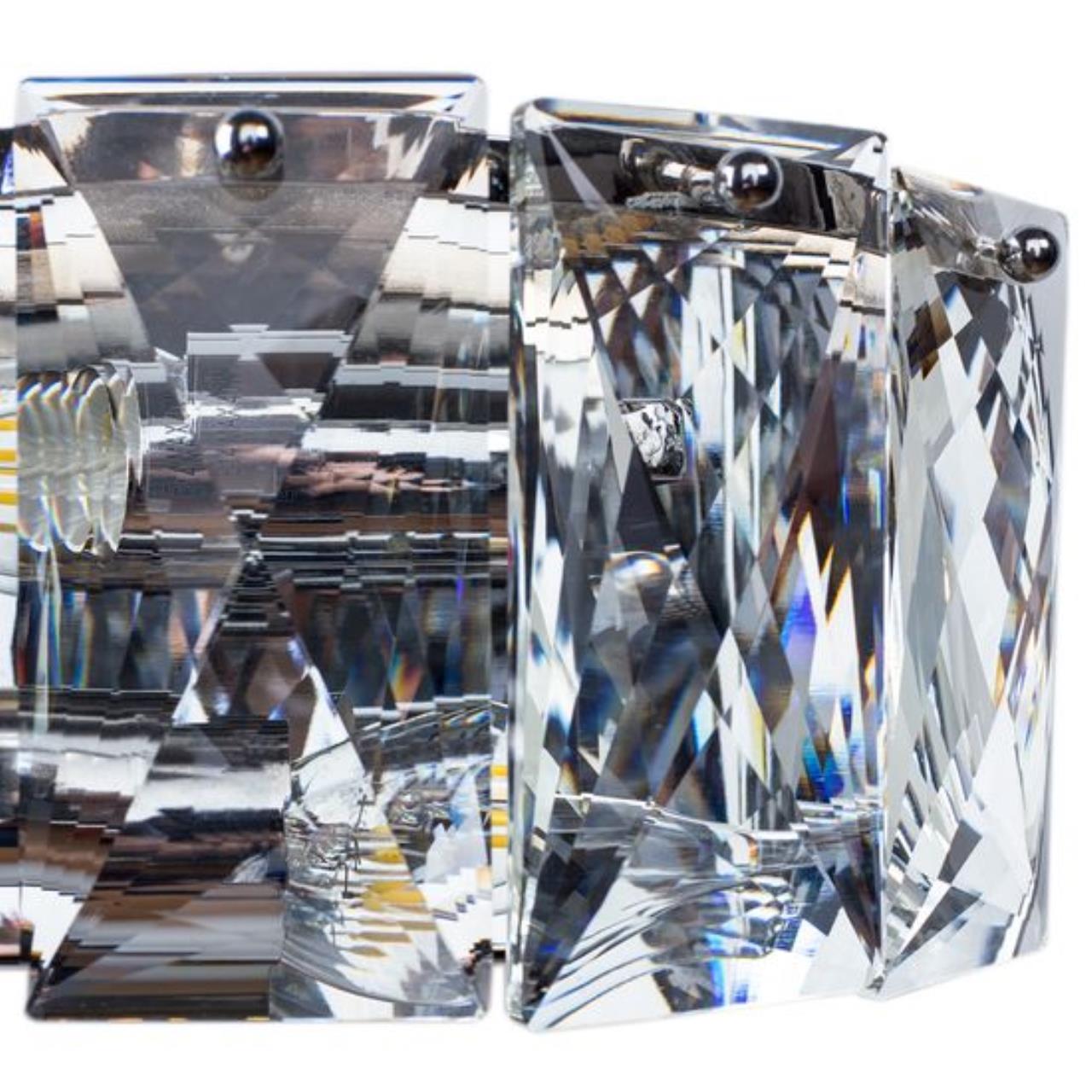 Картинка Настенный светильник Divinare Chara 3508/02 AP-2