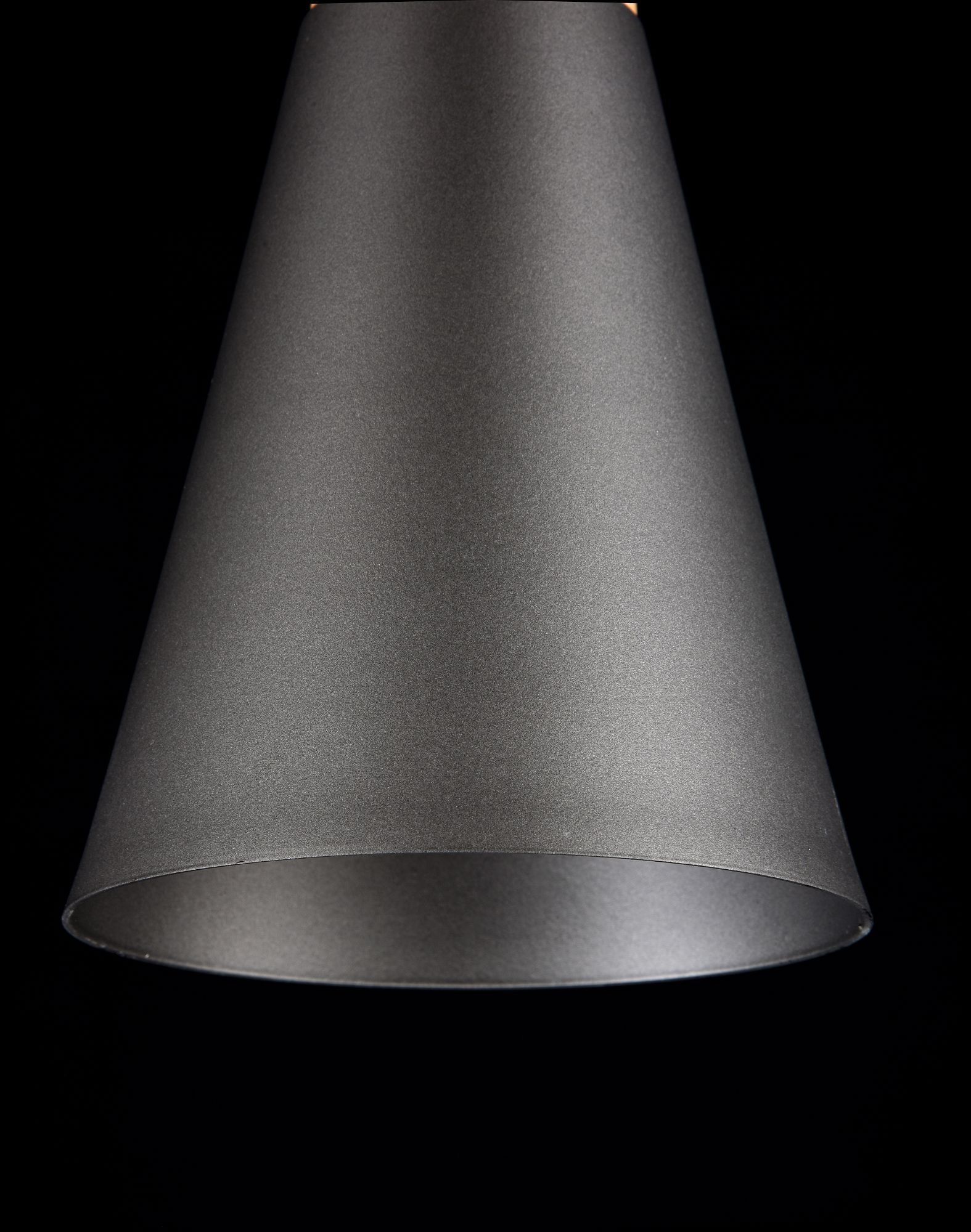 Дополнительная картинка Подвесной светильник Maytoni Bicones P359-PL-140-C