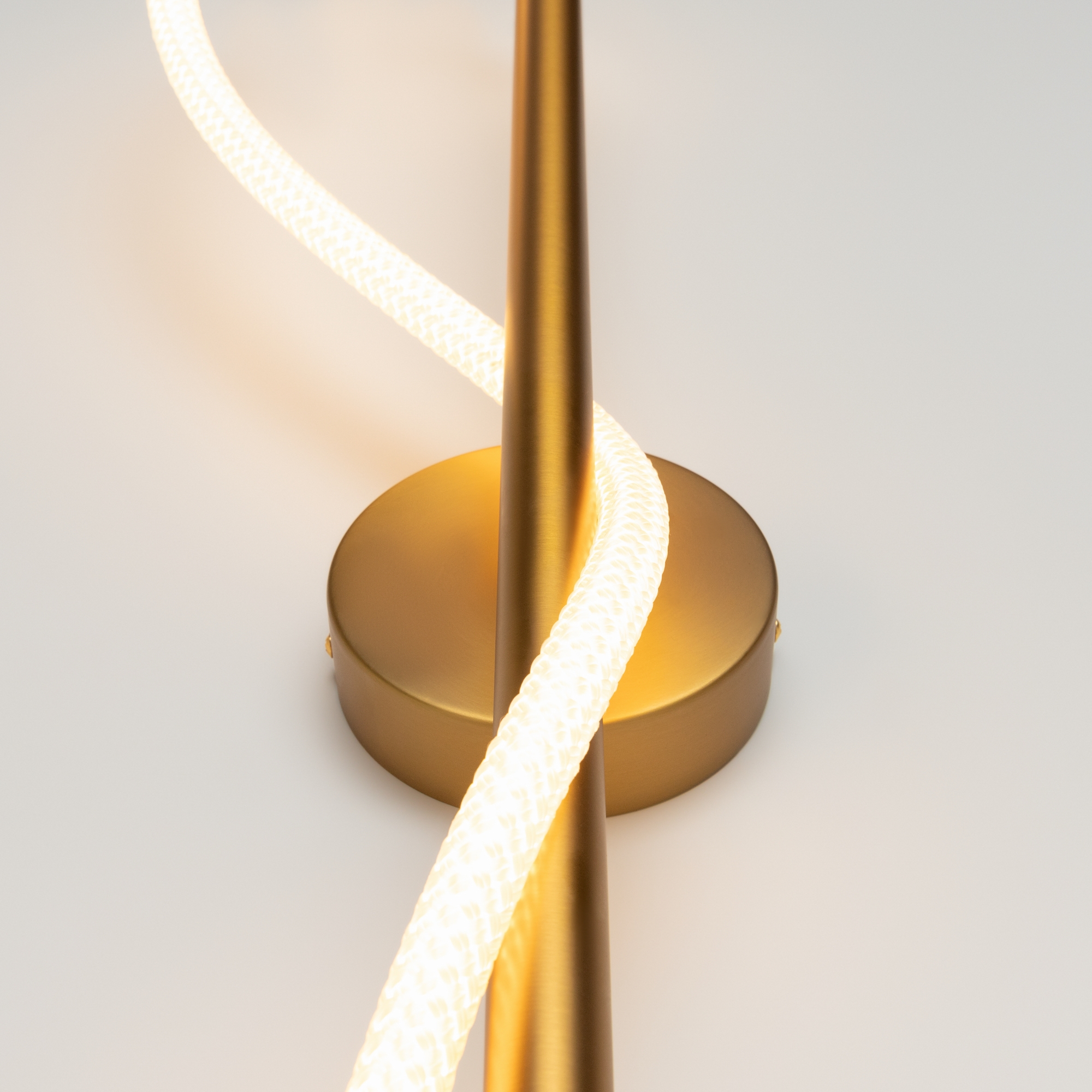 Дополнительная картинка Настенный светильник (бра) Maytoni MOD166WL-L12G3K