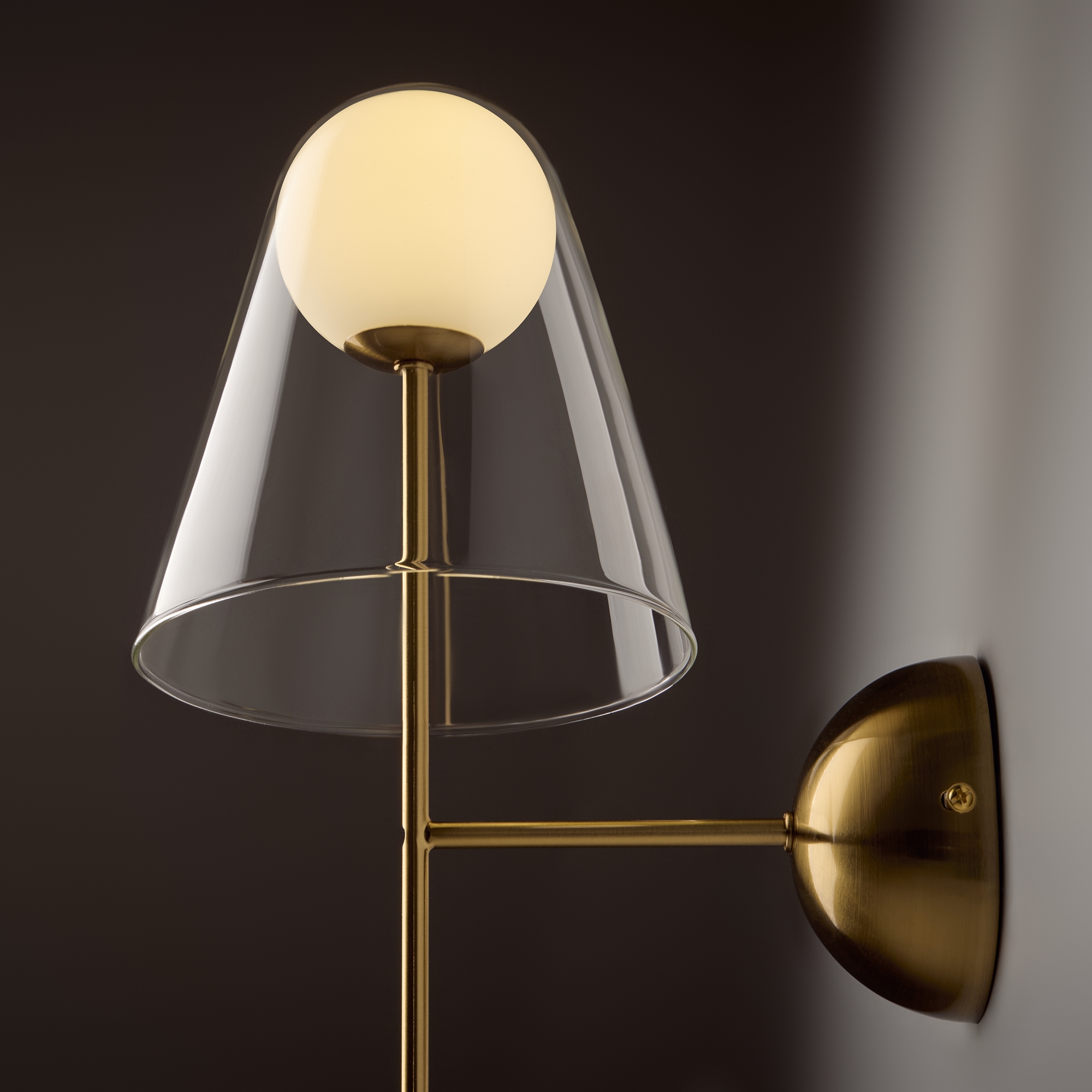 Дополнительная картинка Настенный светильник (бра) Freya FR5382WL-01BS