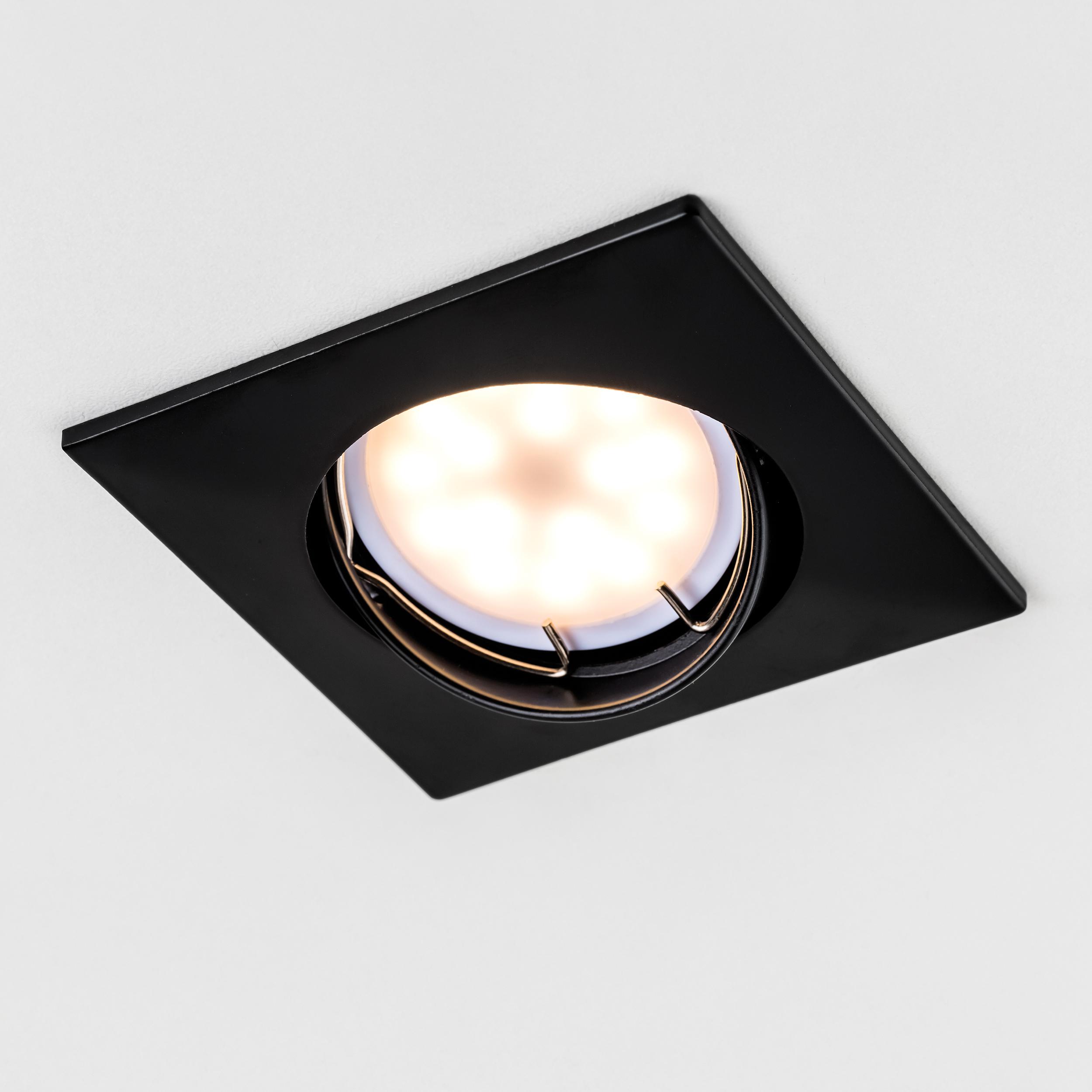 Дополнительная картинка Встраиваемый светильник Lightstar Lega 16 011037