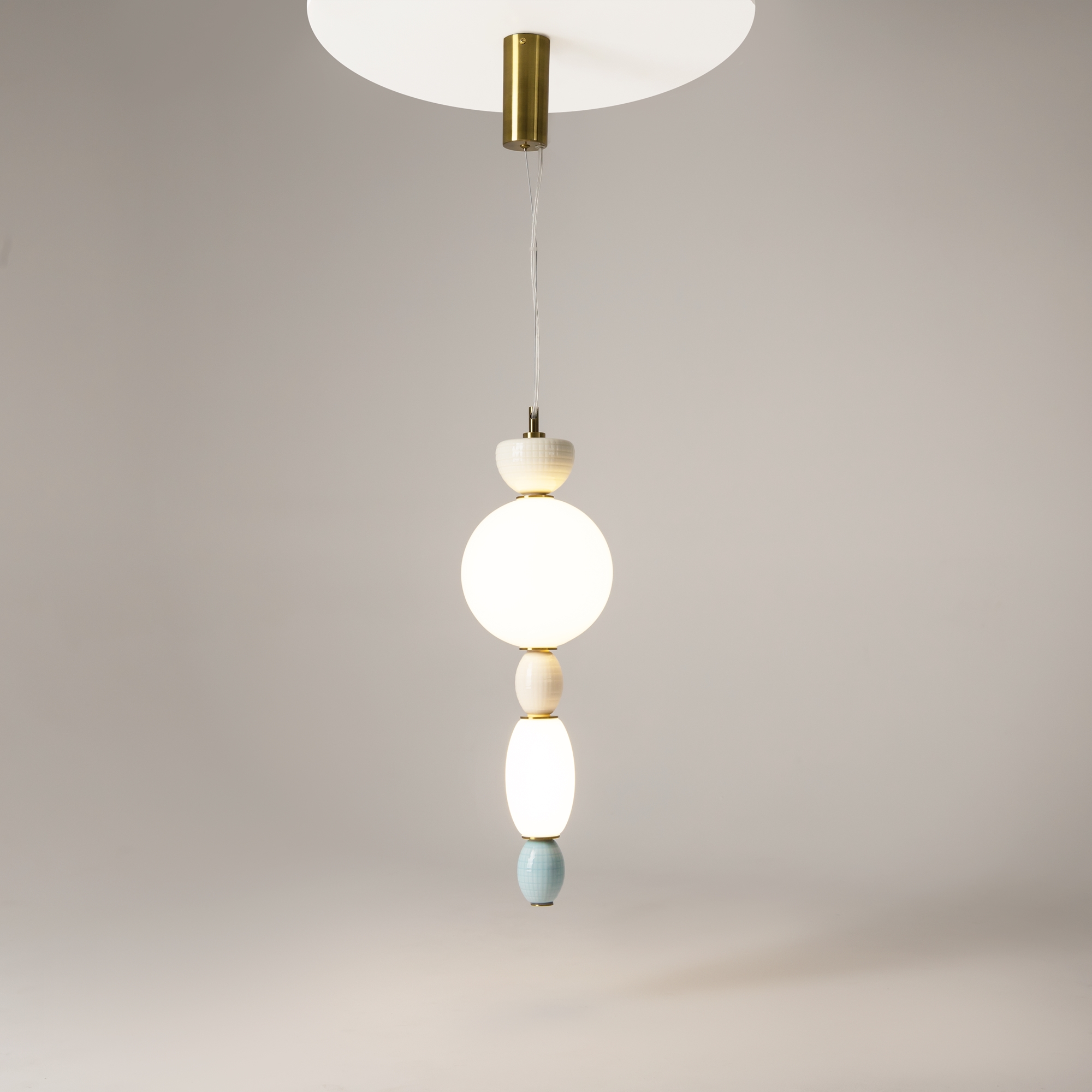 Дополнительная картинка Подвесной светильник Maytoni MOD297PL-L17BS3K