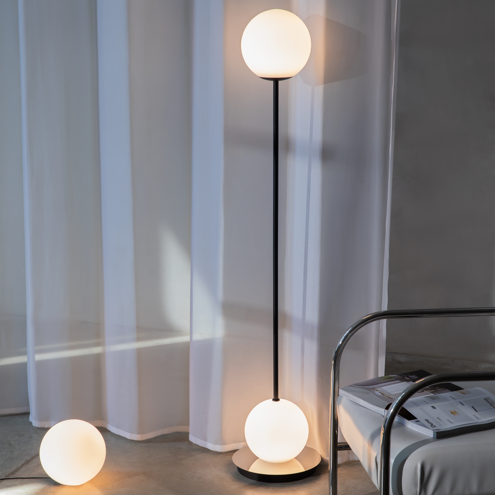 Картинка Напольный светильник (торшер) Maytoni MOD427FL-L20B3K