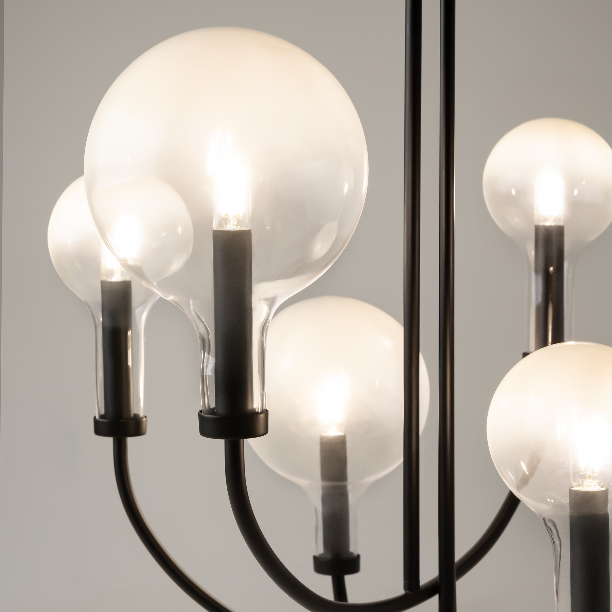 Дополнительная картинка Люстра Maytoni MOD333PL-06B