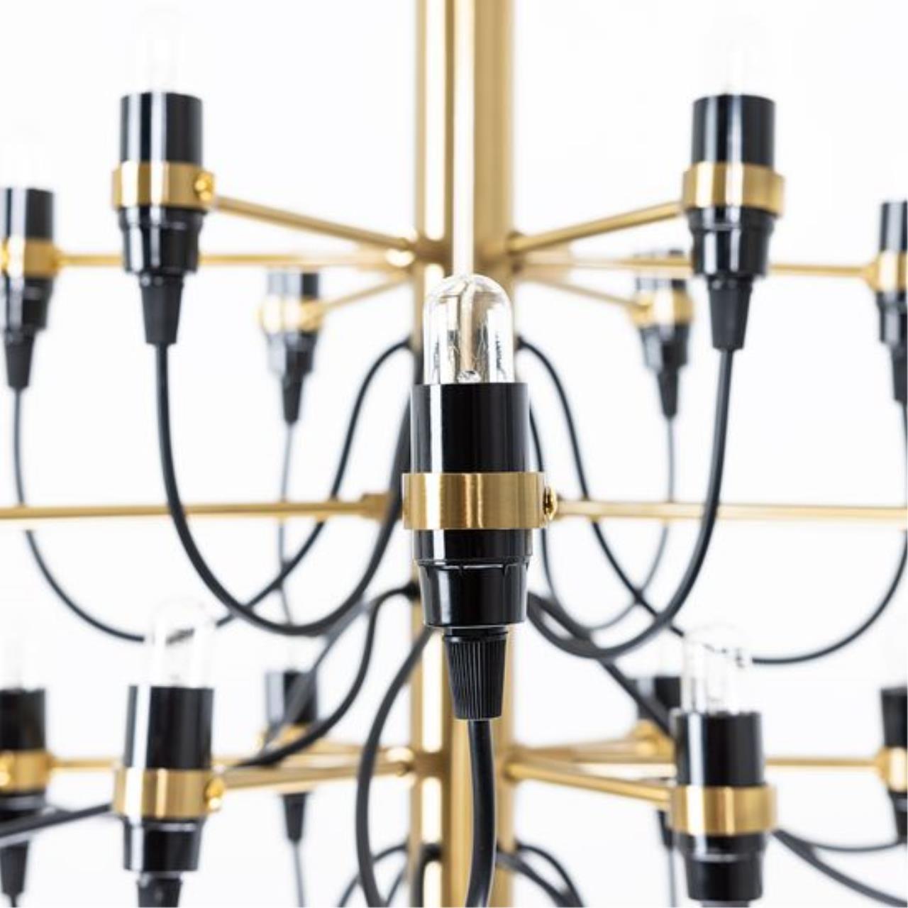 Картинка Подвесная люстра Divinare MOLTO 8030/17 LM-18