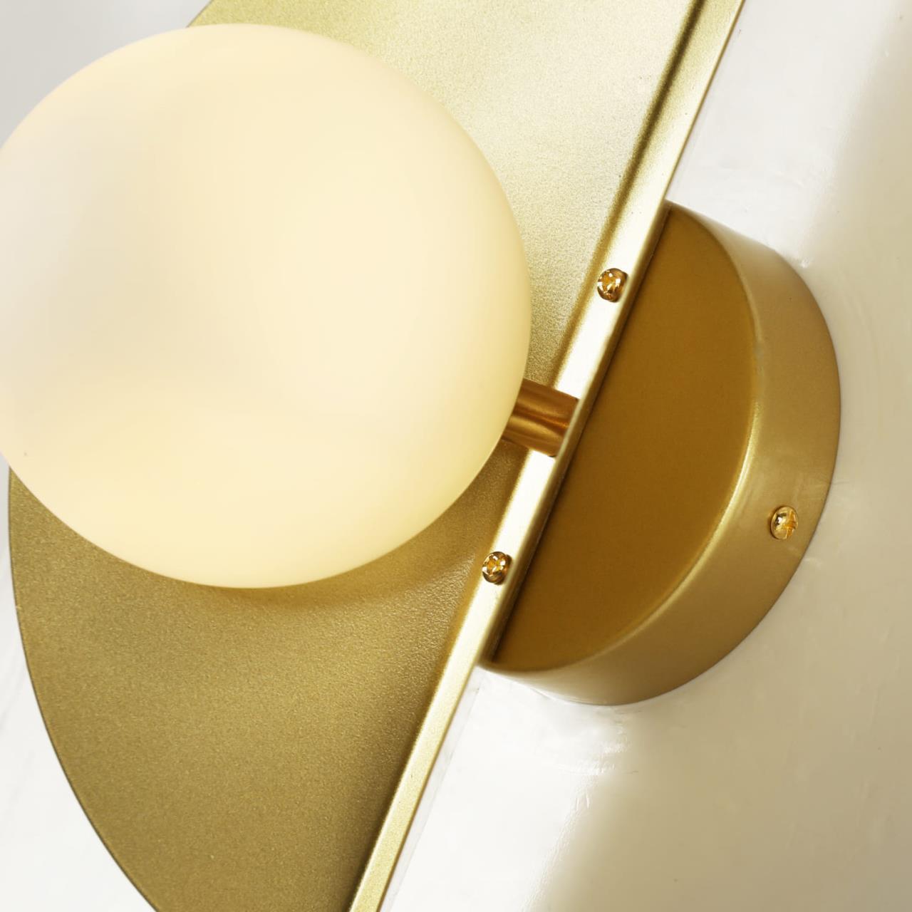 Дополнительная картинка Бра Favourite Kernel 2366-1W