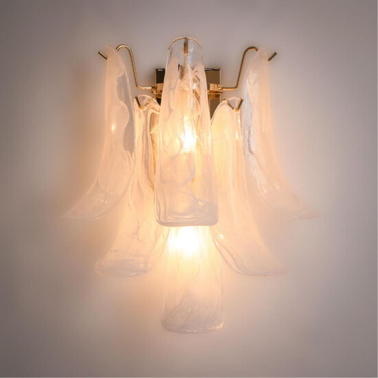 Дополнительная картинка Настенный светильник Arte Lamp MAYA A4072AP-2GO