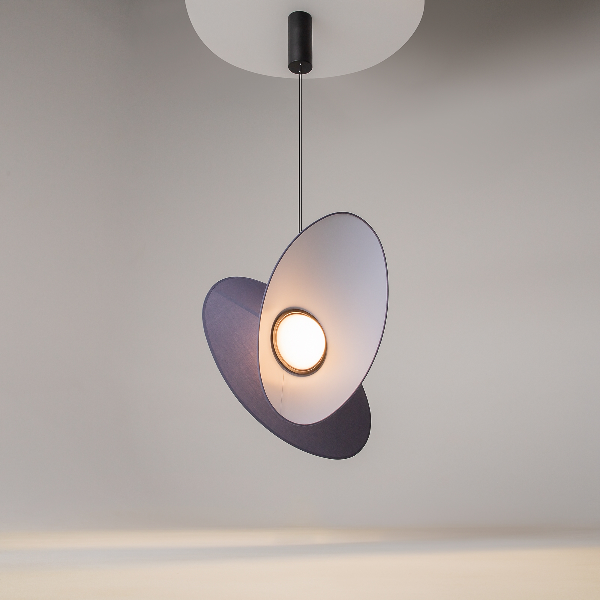 Дополнительная картинка Подвесной светильник Maytoni MOD396PL-L10BL3K