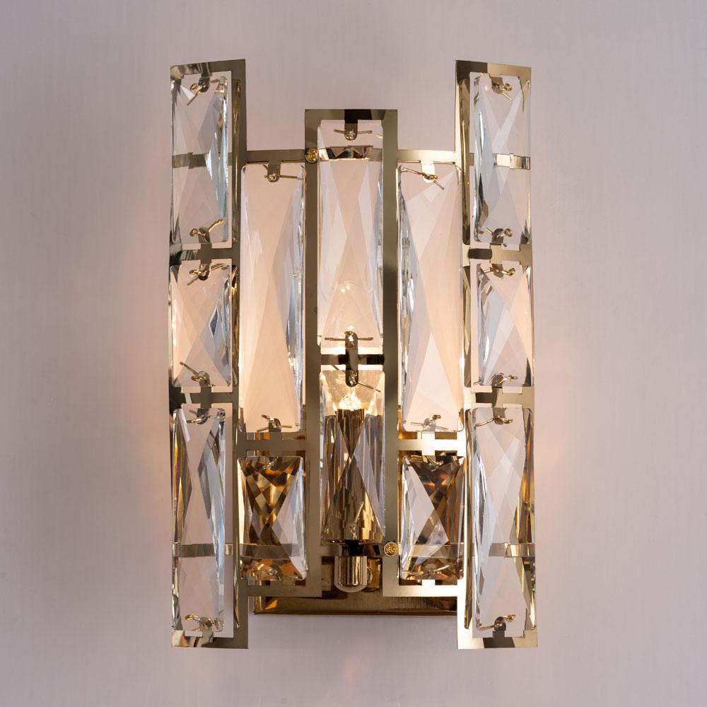 Картинка Настенный светильник Divinare Medea 1684/01 AP-1