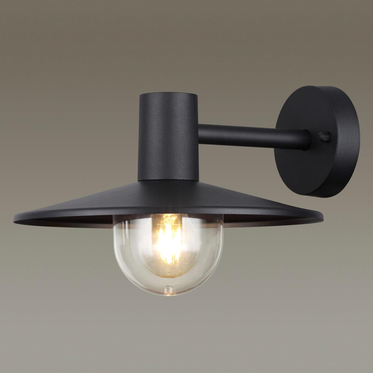 Картинка Уличный настенный светильник Odeon Light Nature Furcadia 4833/1W