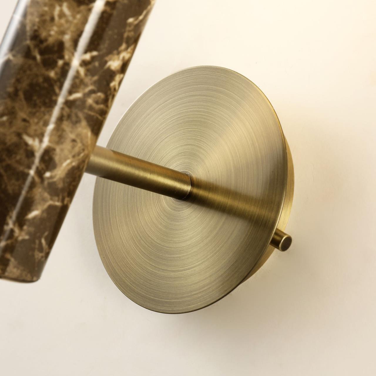 Картинка Настенный светильник Favourite Fest 2750-1W