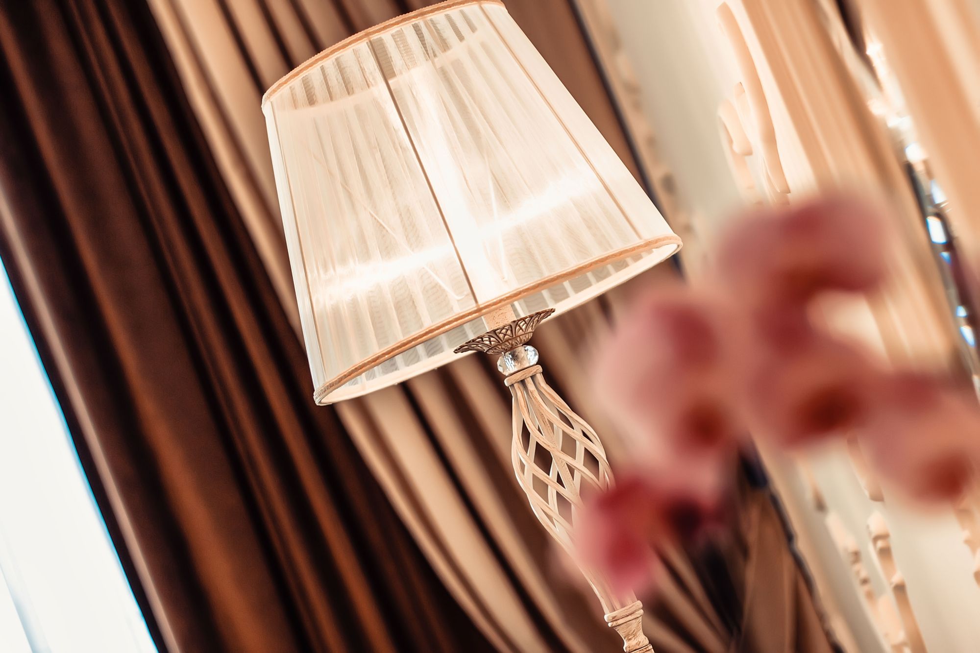 Картинка Торшер Maytoni Grace ARM247-11-G