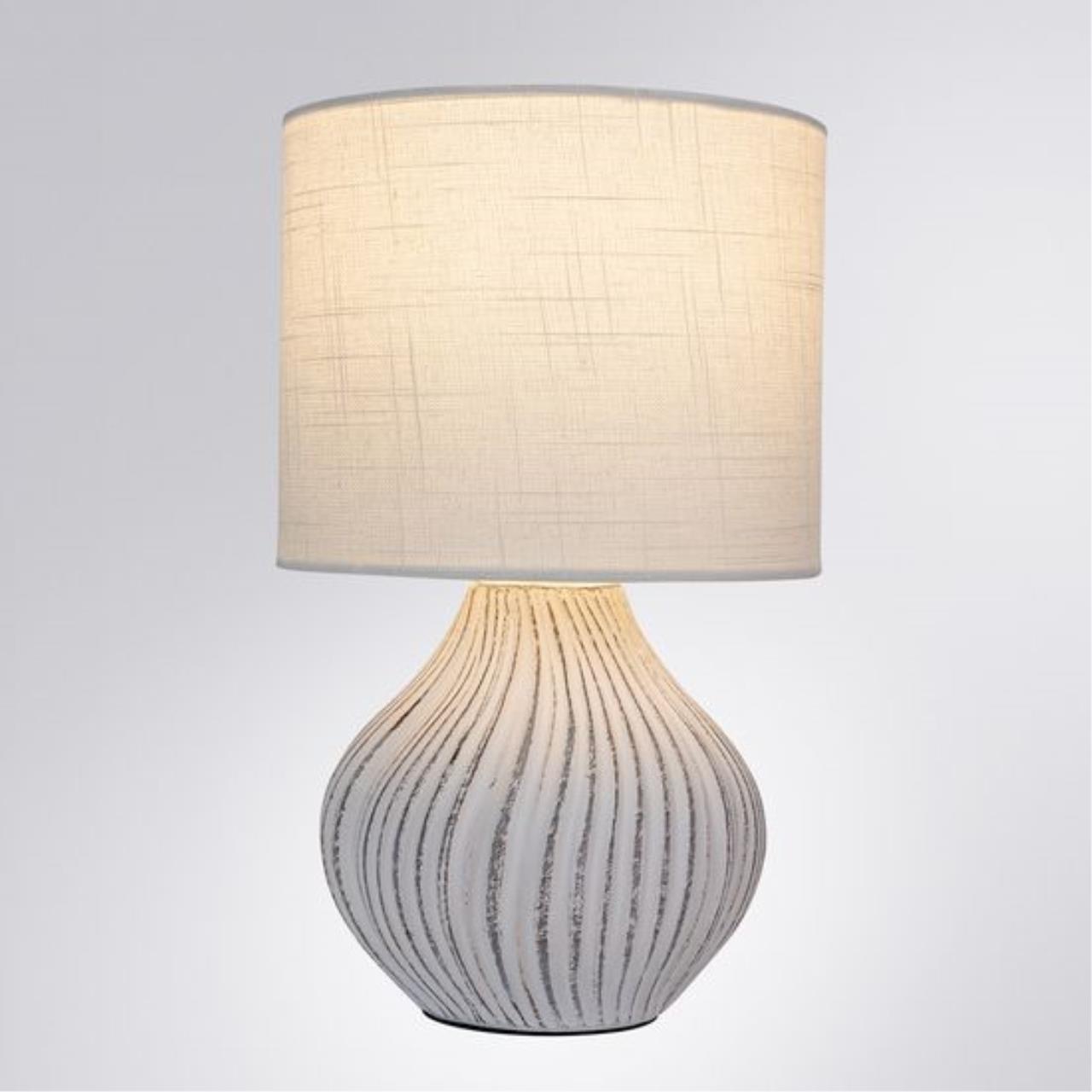 Настольный светильник Arte Lamp NUSAKAN A5034LT-1WH — фото 4