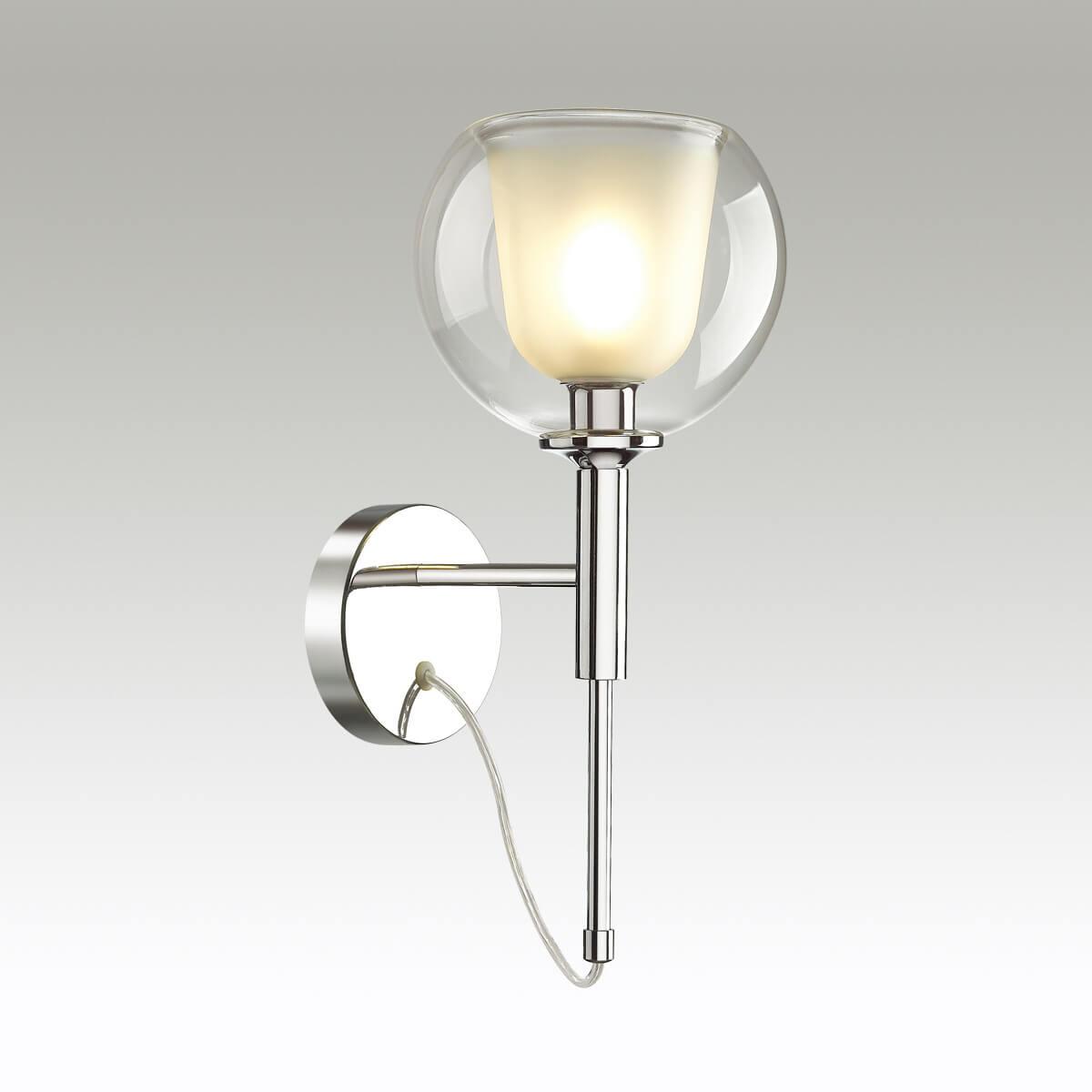 Картинка Бра Odeon Light Leva 4699/1W