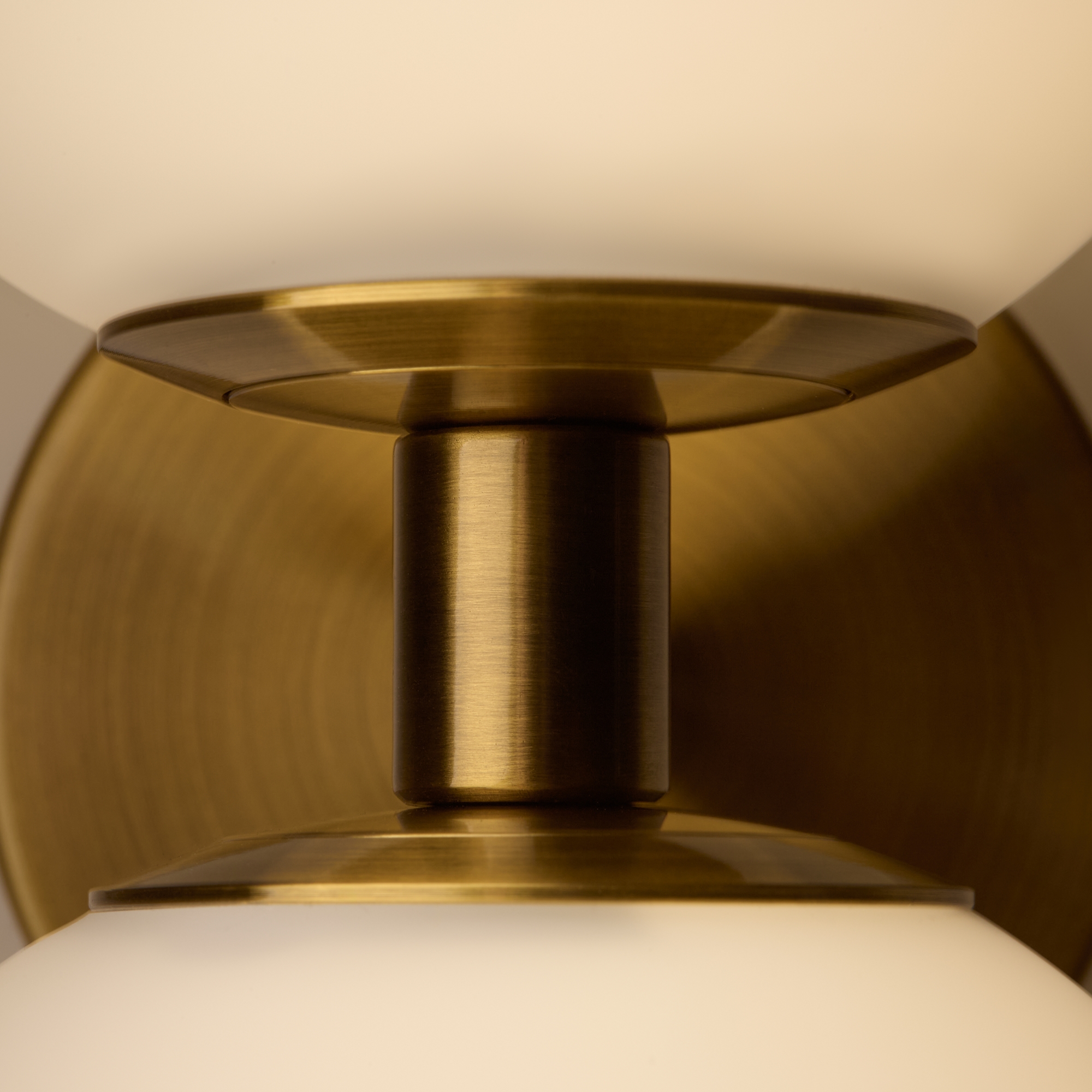 Дополнительная картинка Настенный светильник (бра) Freya FR1012WL-02BS