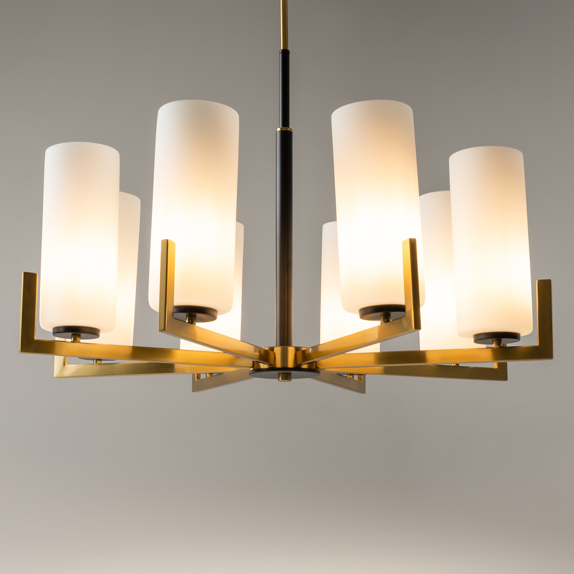 Дополнительная картинка Подвесная люстра Maytoni Fortano MOD089PL-08BS