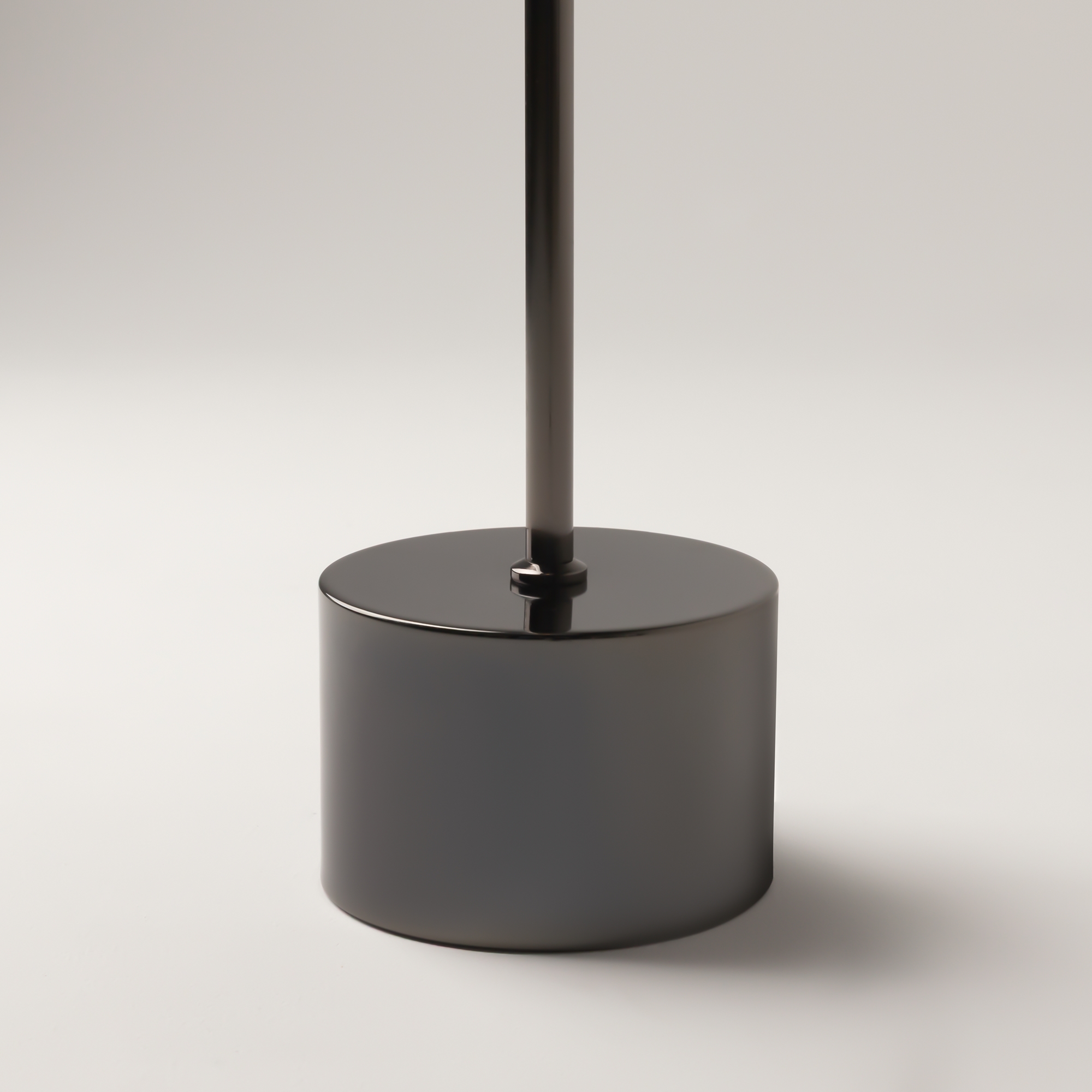 Картинка Напольный светильник (торшер) Maytoni MOD478FL-L15B3K Double Moon