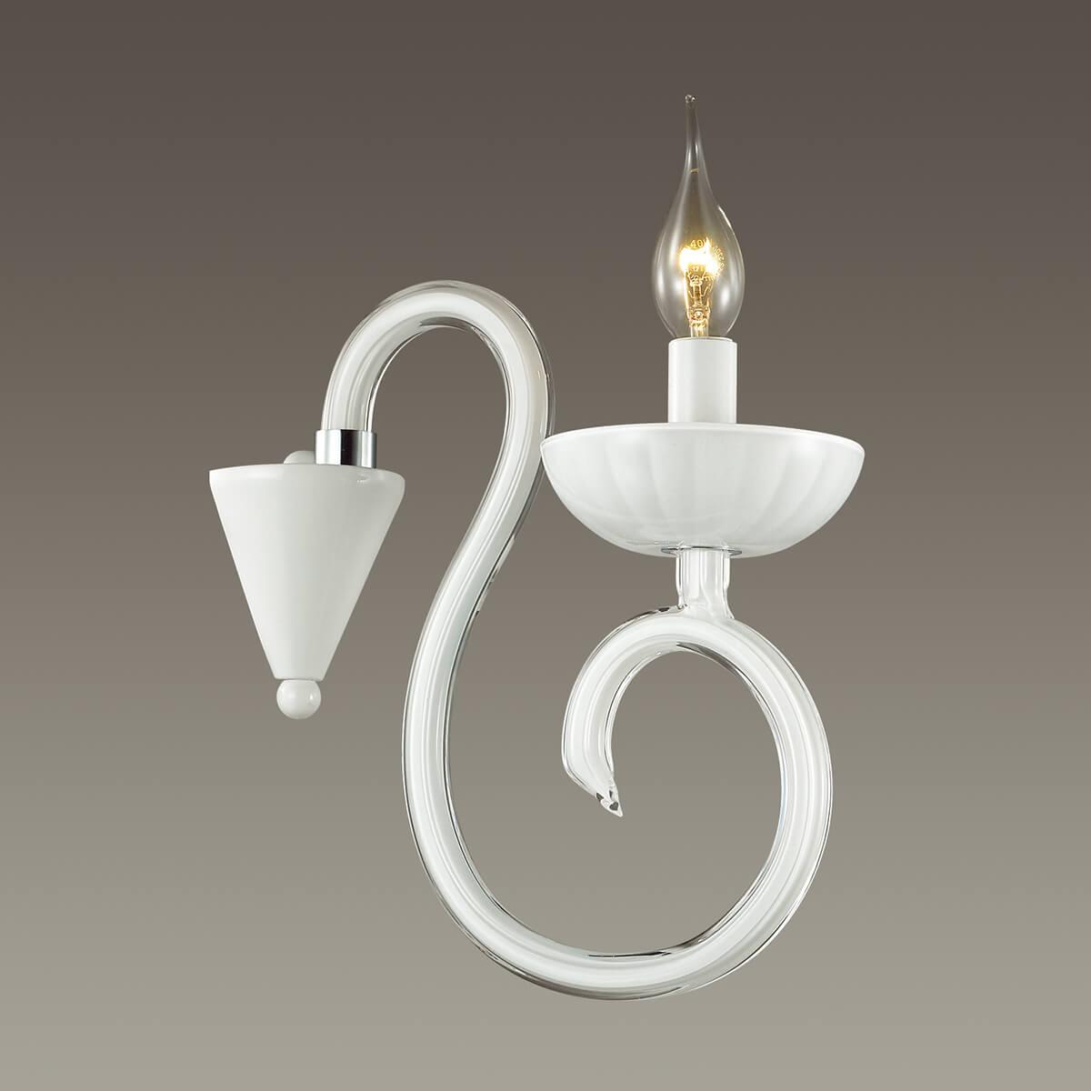 Картинка Бра Odeon Light Zefiro 3932/1W