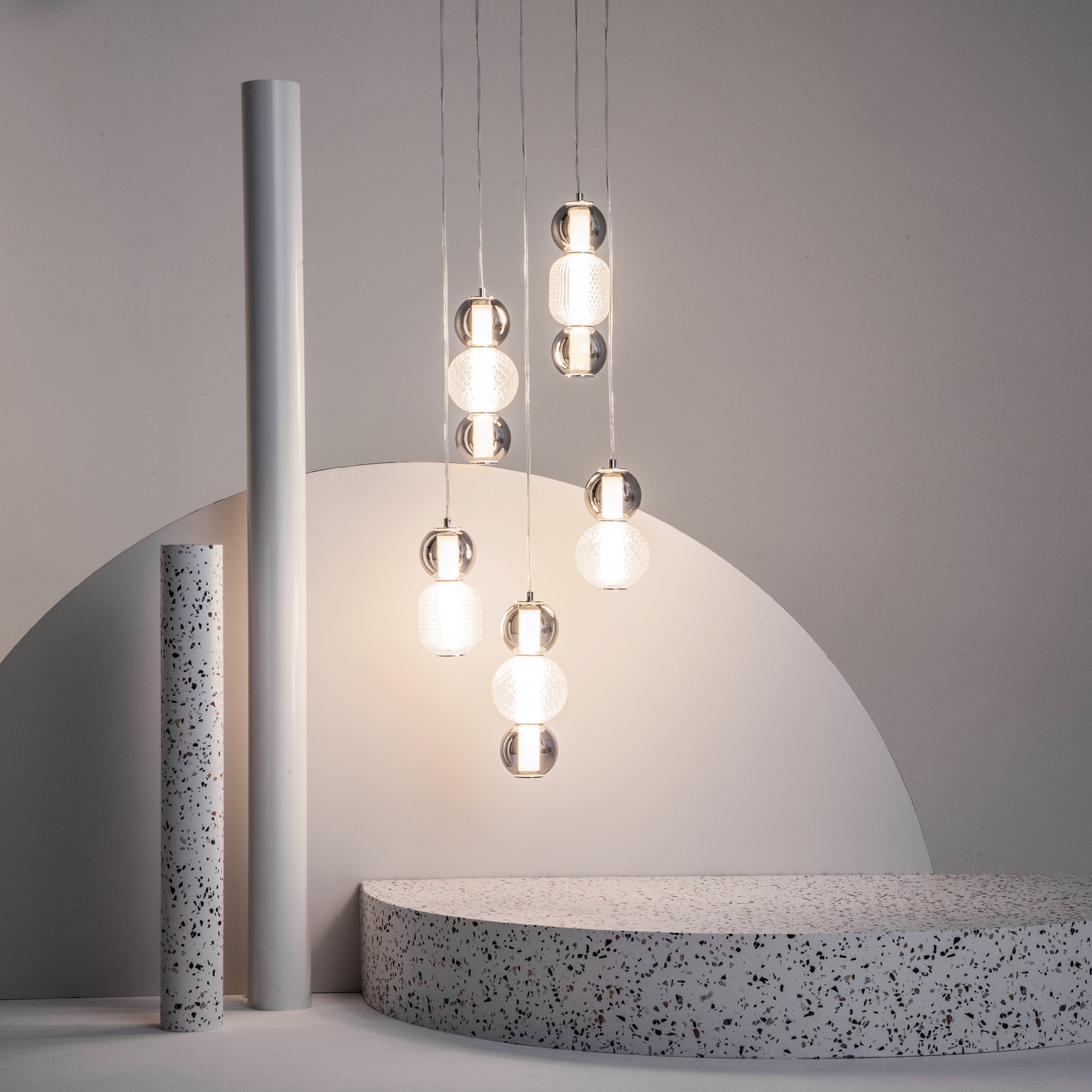 Дополнительная картинка Подвесной светильник Maytoni MOD273PL-L80CH3K