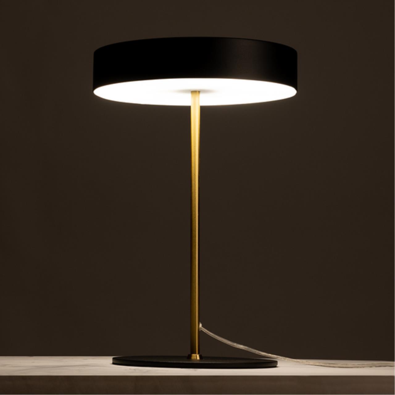 Дополнительная картинка Настольный светильник Arte Lamp ELNATH A5038LT-3BK