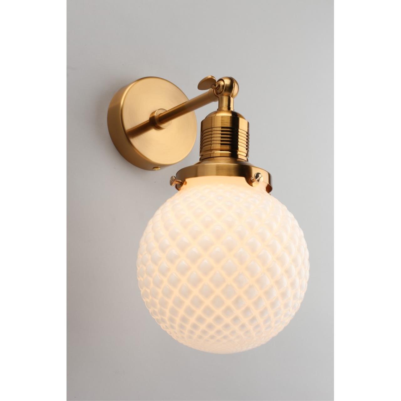 Дополнительная картинка Бра Aployt Sofi APL.302.01.01