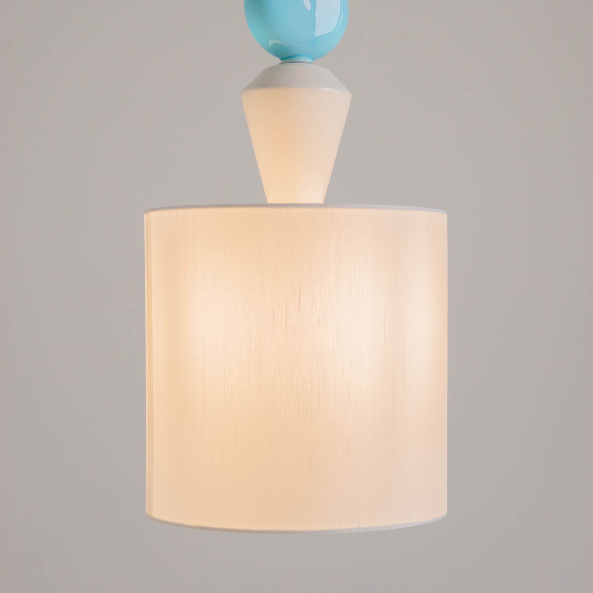 Дополнительная картинка Подвесной светильник Maytoni MOD298PL-01W1