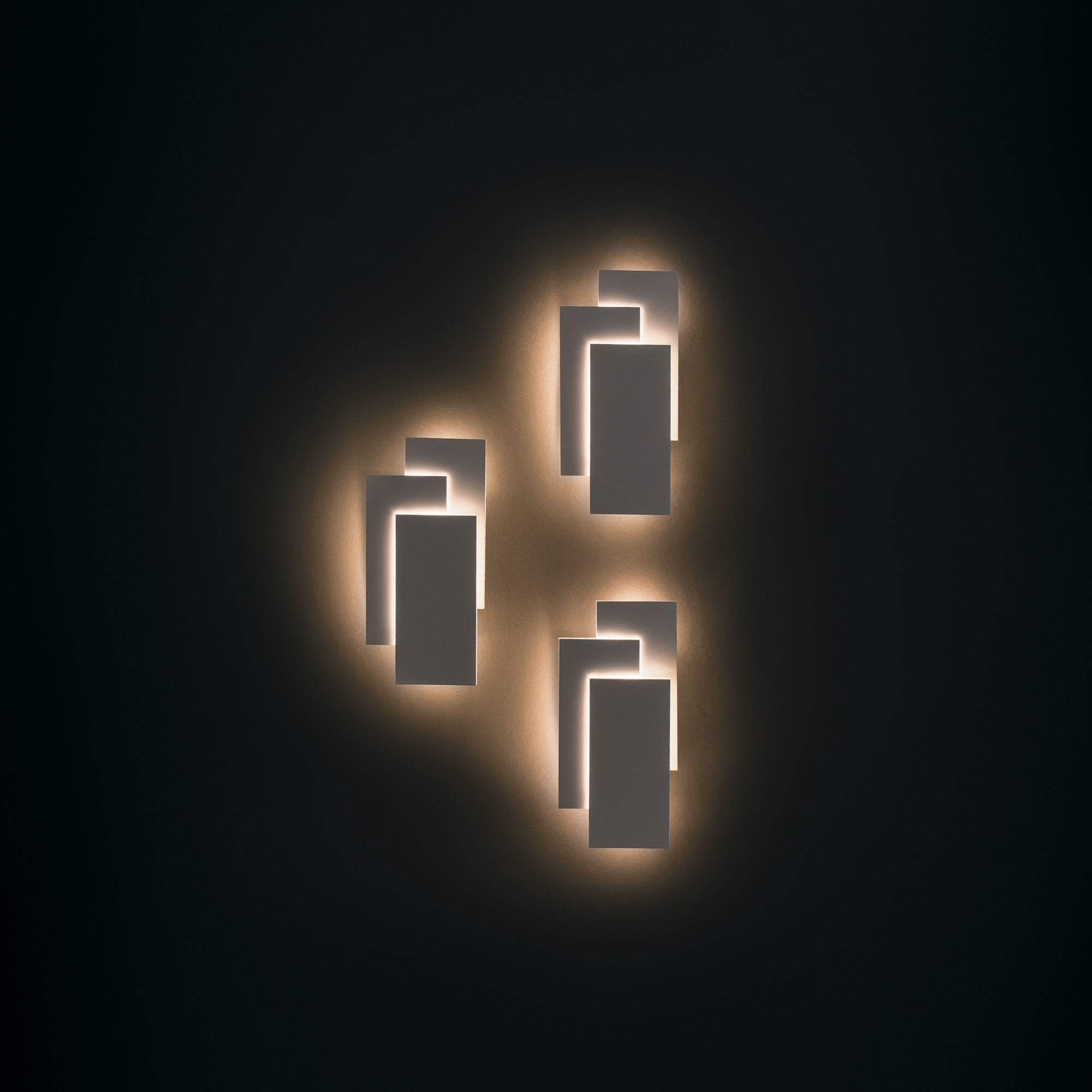 Картинка Настенный светодиодный светильник Maytoni Trame C804WL-L12W