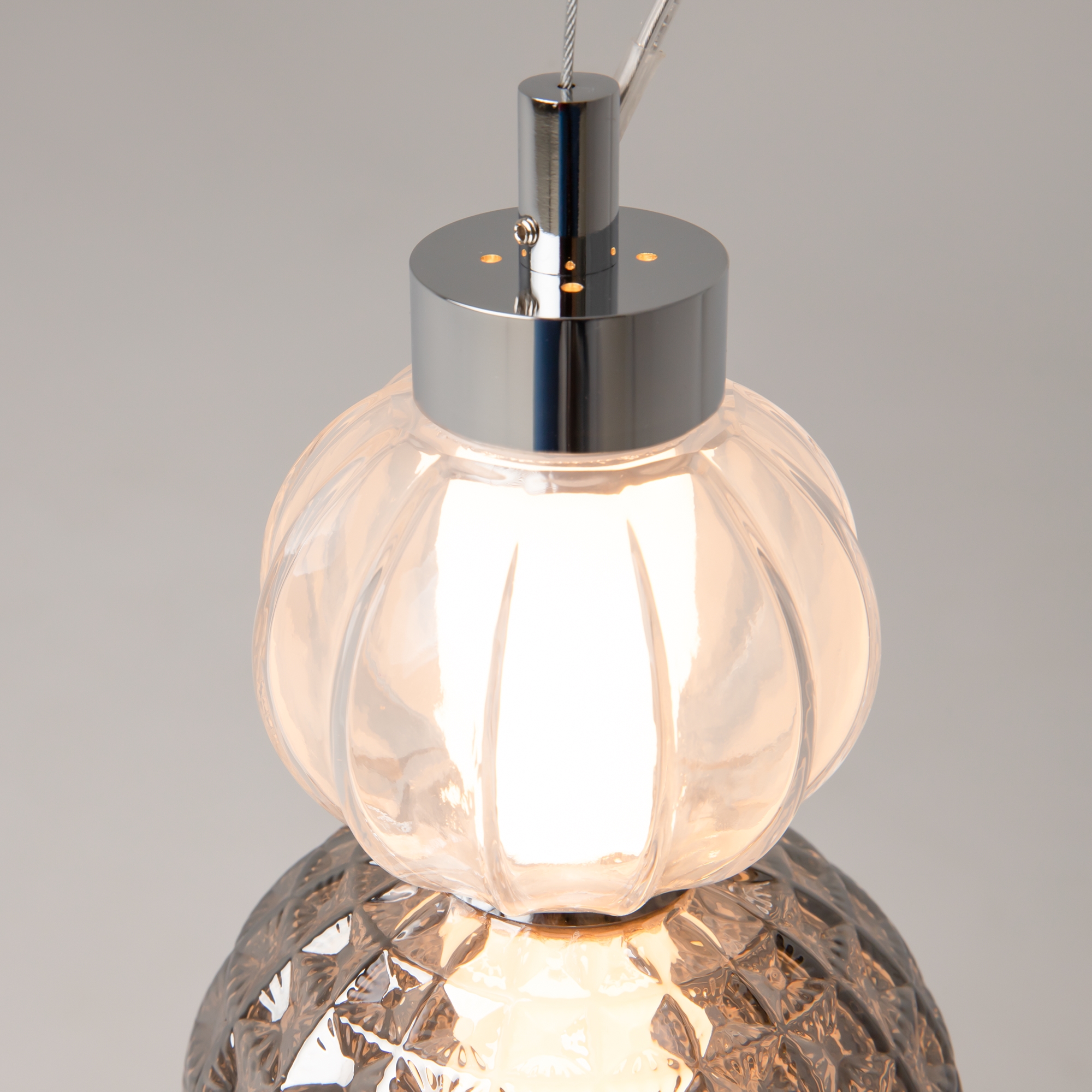 Дополнительная картинка Подвесной светодиодный светильник Maytoni Collar P069PL-L16CH3K