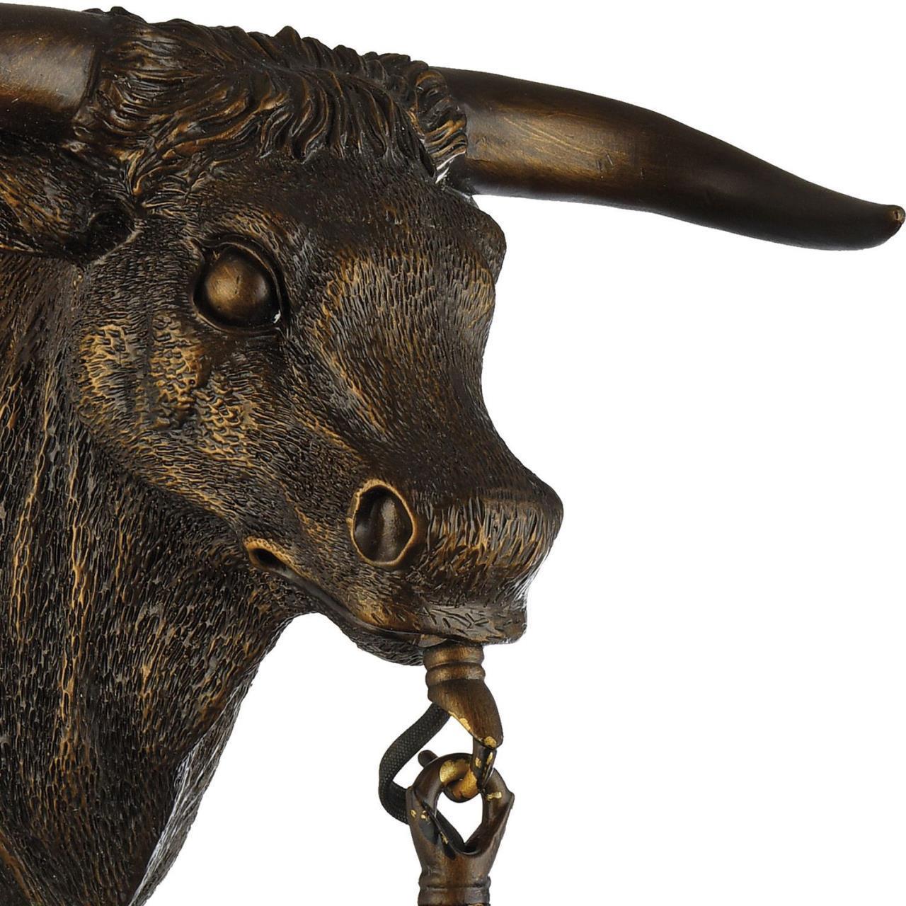 Дополнительная картинка Уличный настенный светильник Favourite Hunt 1847-1W