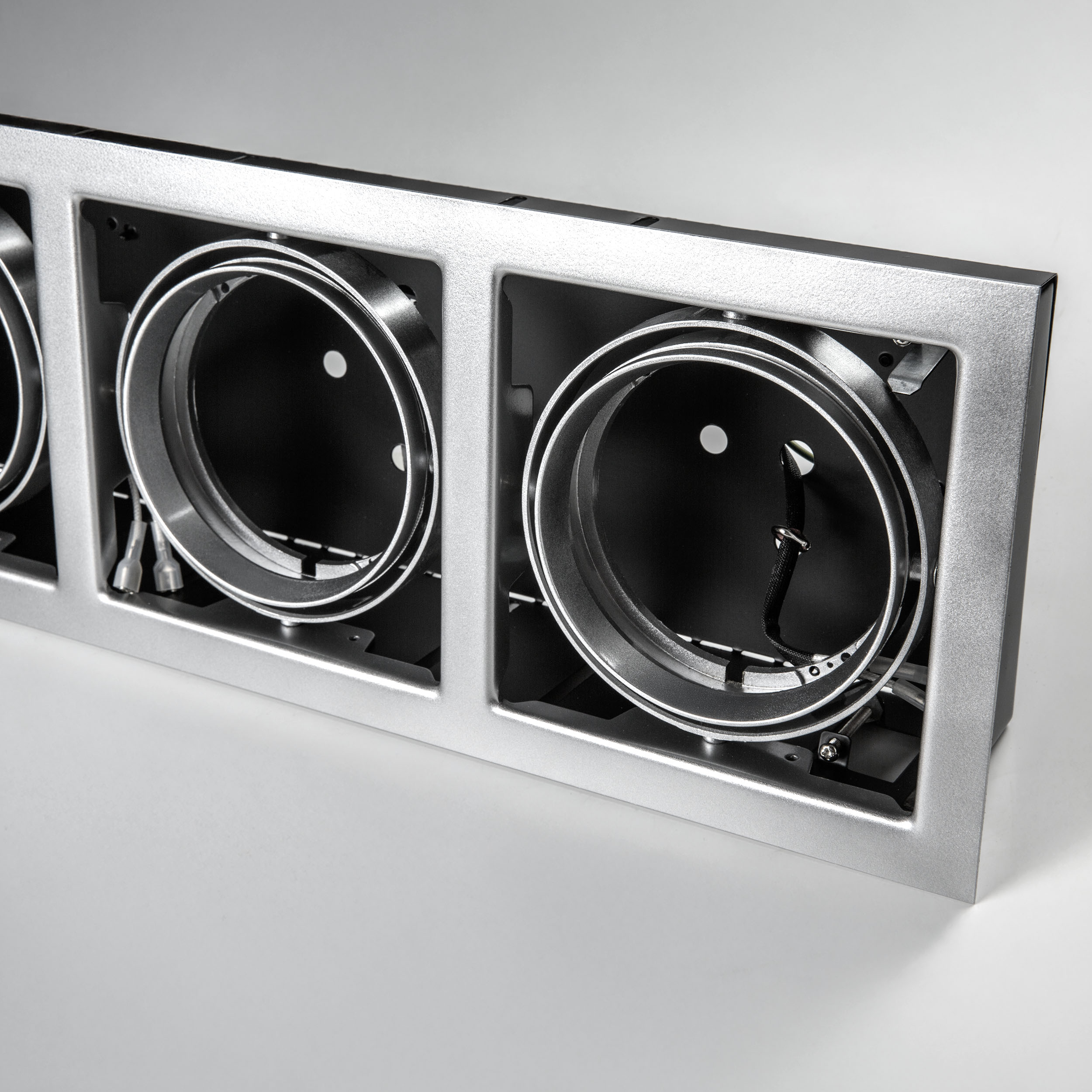 Дополнительная картинка Встраиваемый светильник Lightstar Cardano 214137