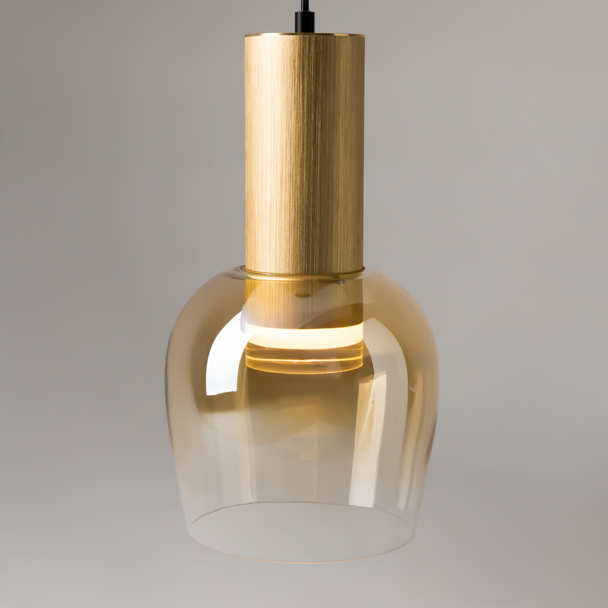 Дополнительная картинка Подвесной светильник Maytoni MOD414PL-L7G3K